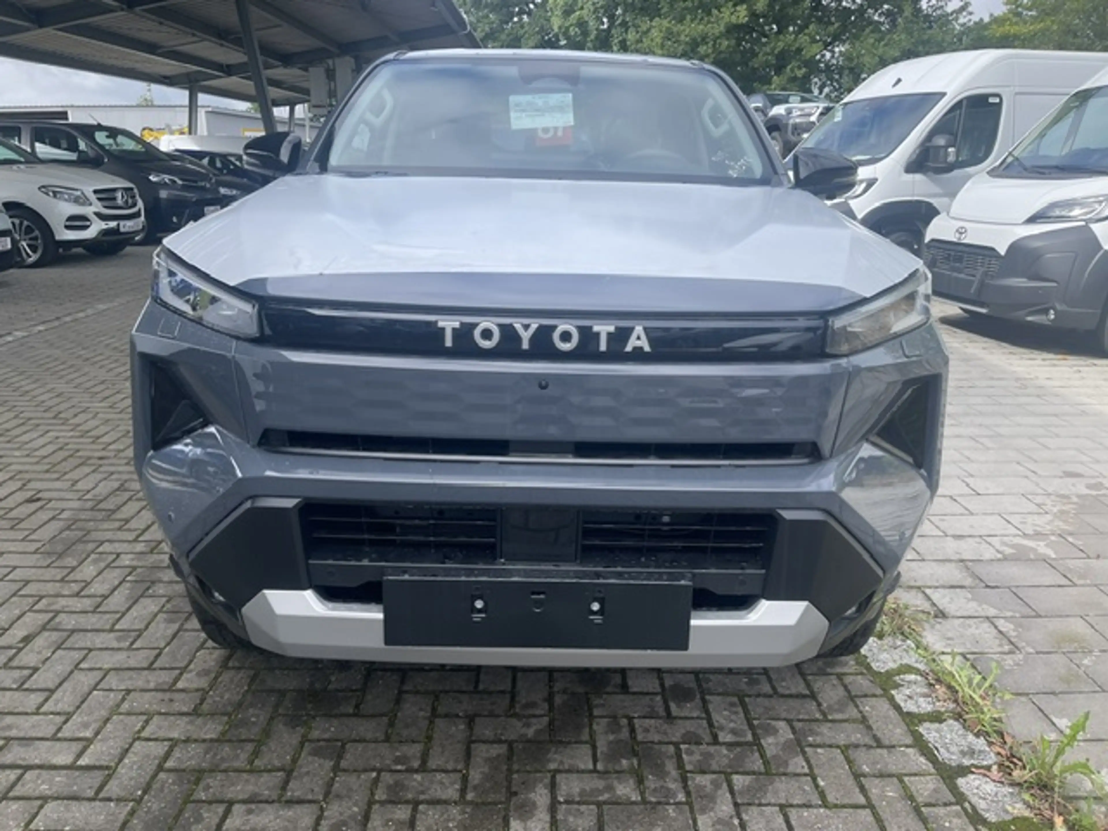 Toyota Hilux HiLux 4x4 Electric Double Cab Autm.  (54 kWh) Executive — photo 2