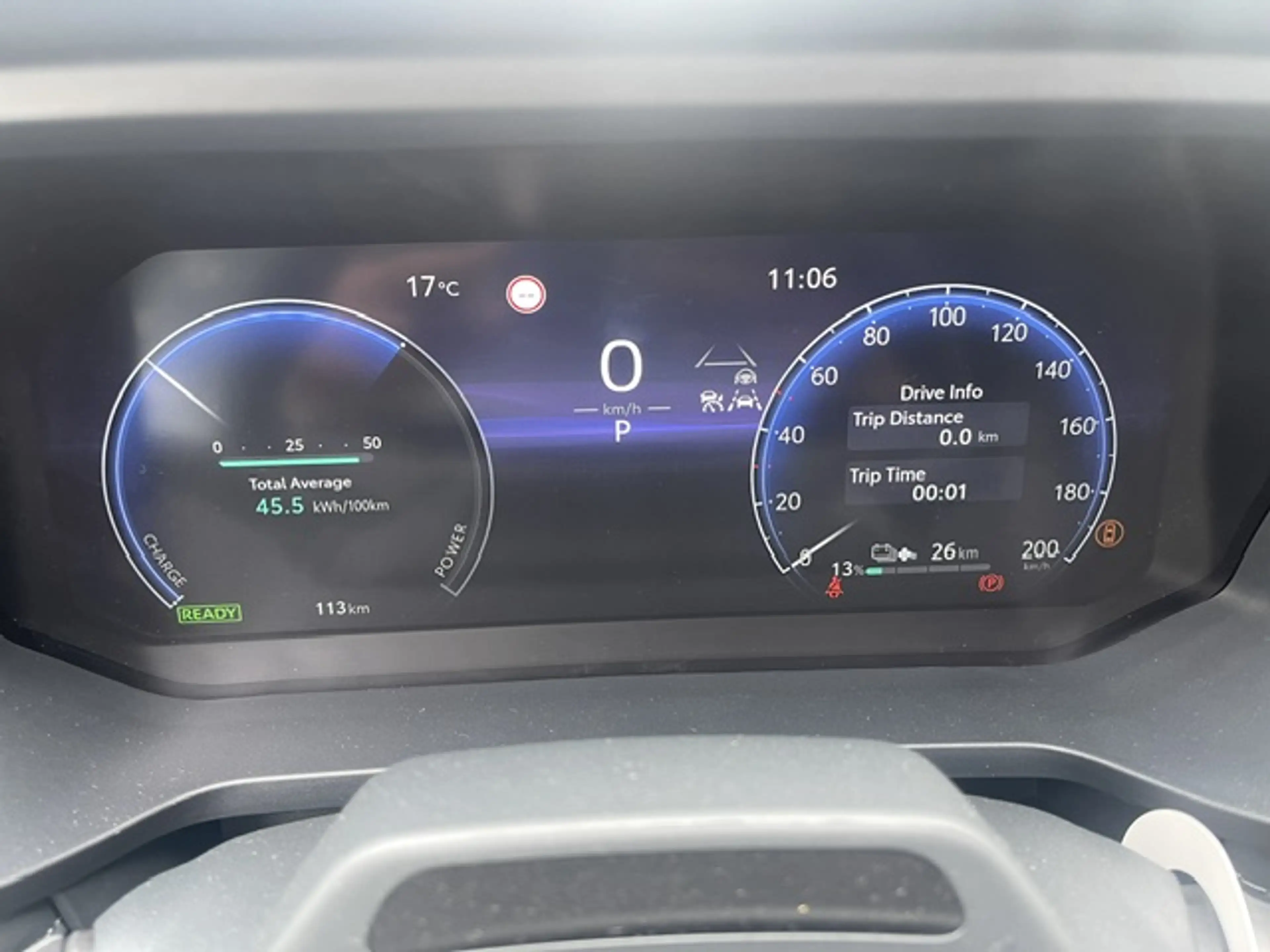 Toyota Hilux HiLux 4x4 Electric Double Cab Autm.  (54 kWh) Executive — photo 12