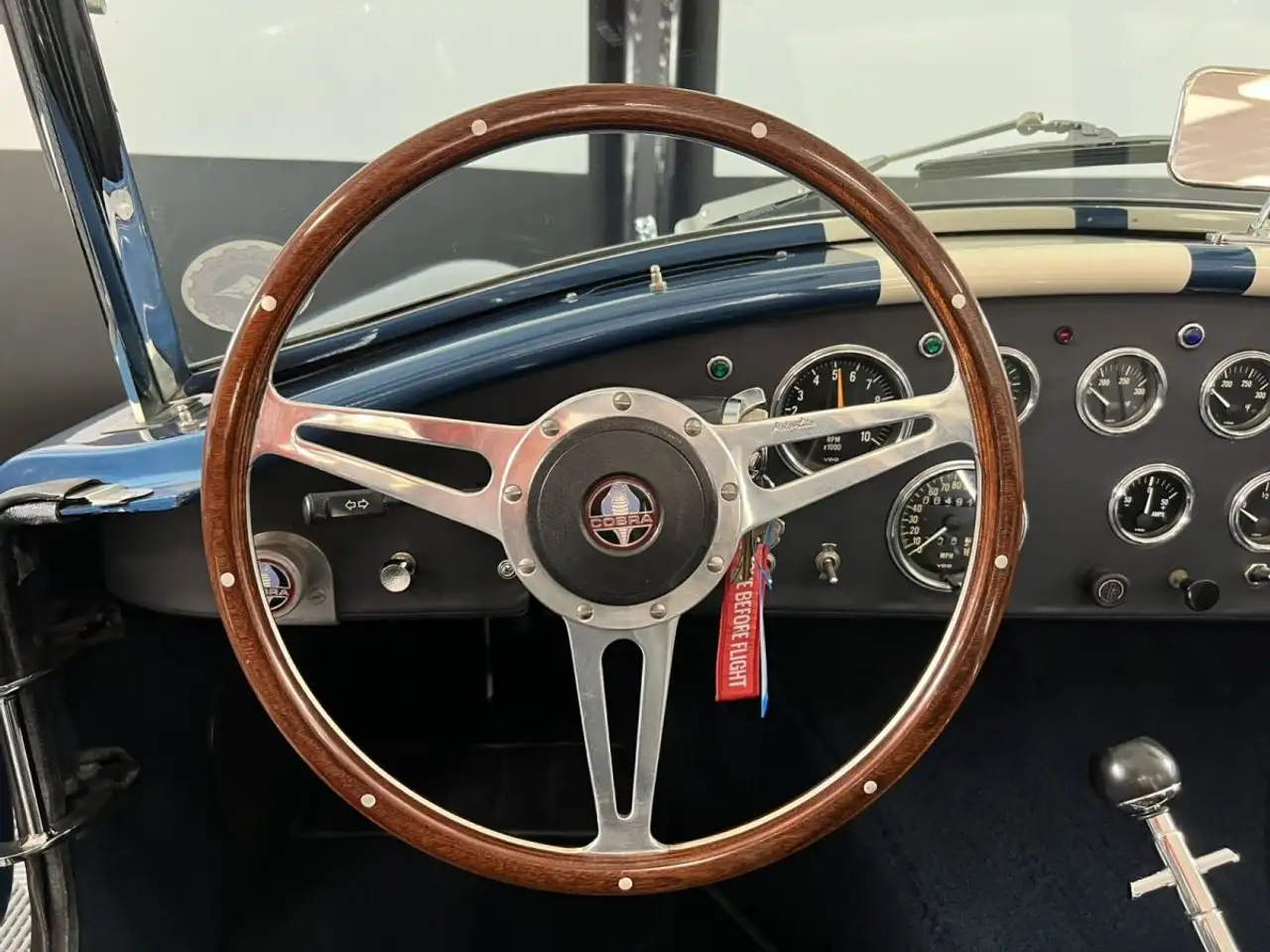 AC Cobra 289 5.7 320 NAF, foto 12