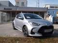 Toyota Yaris Yaris 1,5l, HSD ACTIVE DRIVE + Comfort + Safety Silber - thumbnail 1