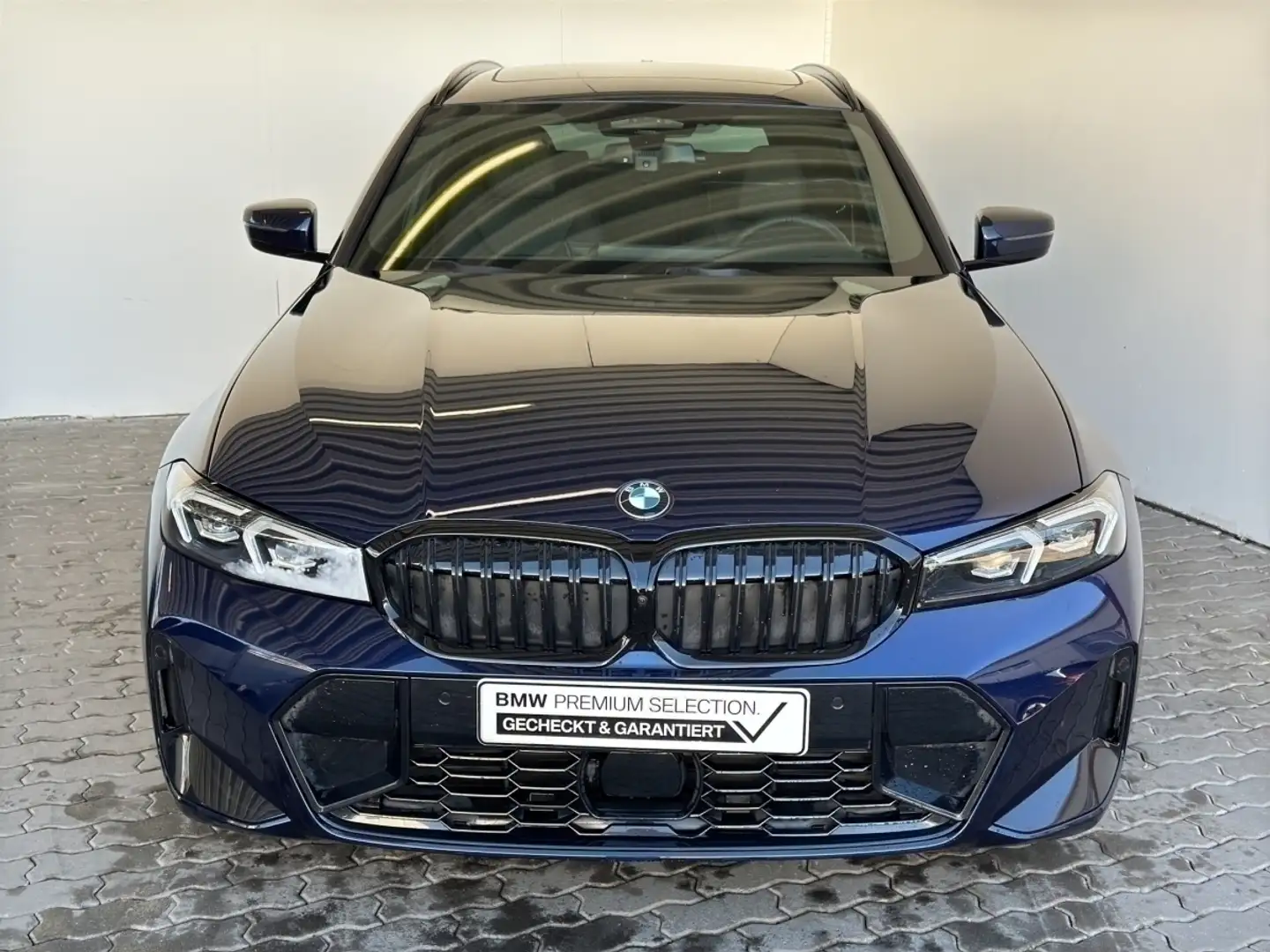 BMW 318 iA Tour. M Sport Navi.LED.Pano.ACC.360°.Komfz Blau - 1