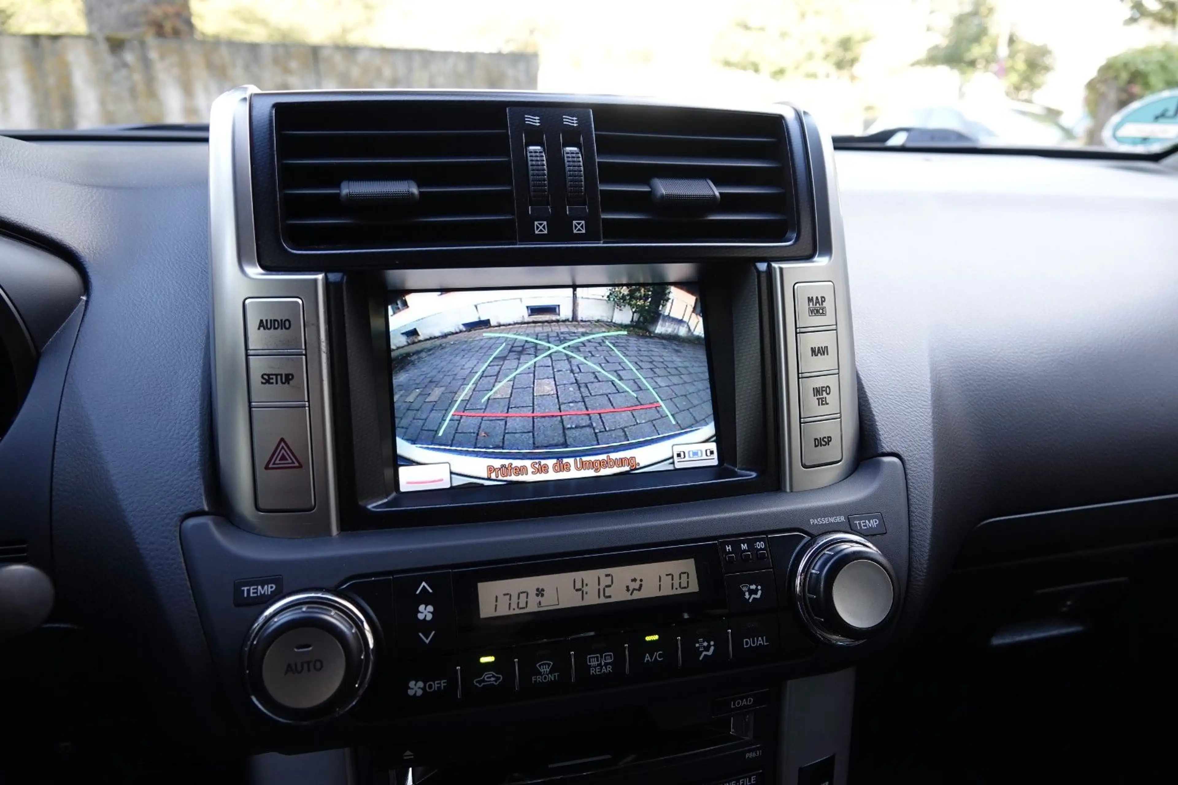 Toyota Land Cruiser Executive 3.0D *SEHR GEPFLEGT* — photo 12