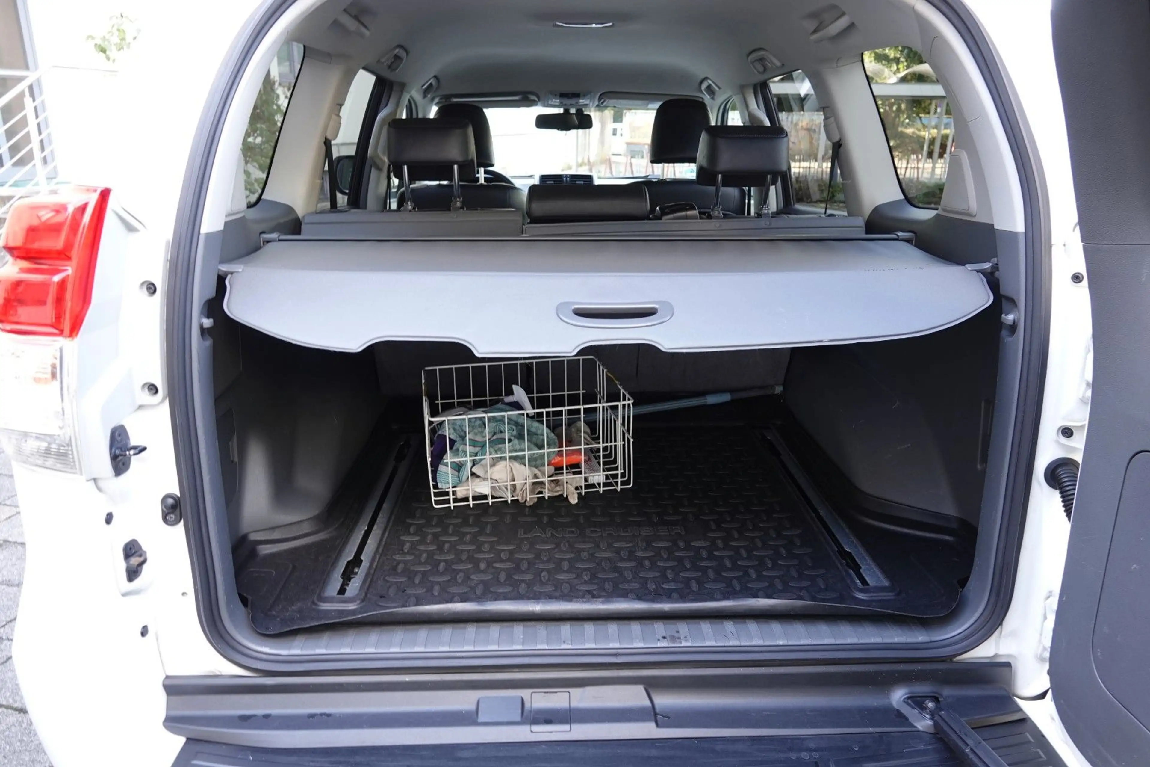 Toyota Land Cruiser Executive 3.0D *SEHR GEPFLEGT* — photo 11