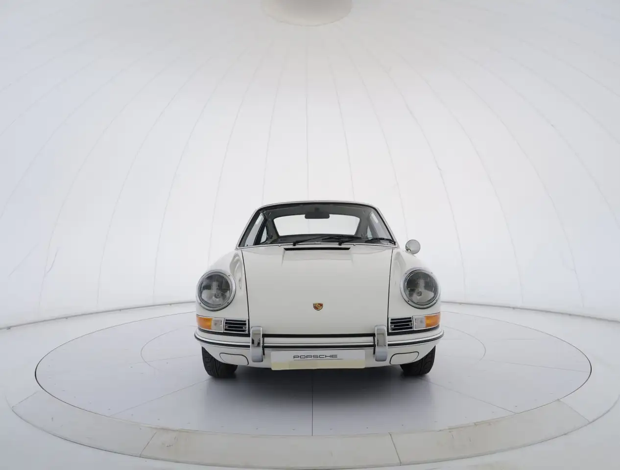 Porsche 911 T 2.0 Karman Coupe, foto 2