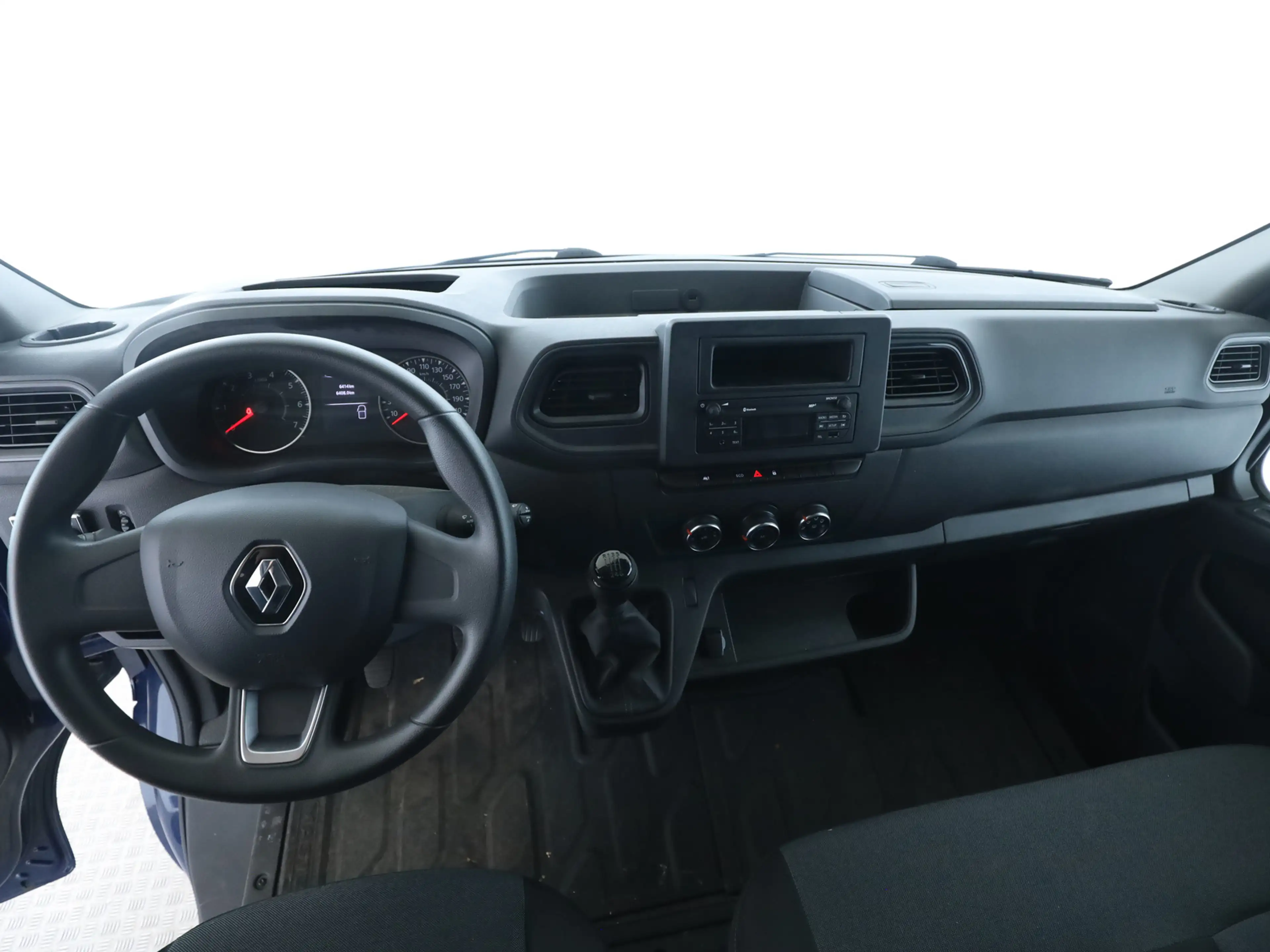 Renault Master 2.3 DCI 180 L2H2 3,5t — photo 12