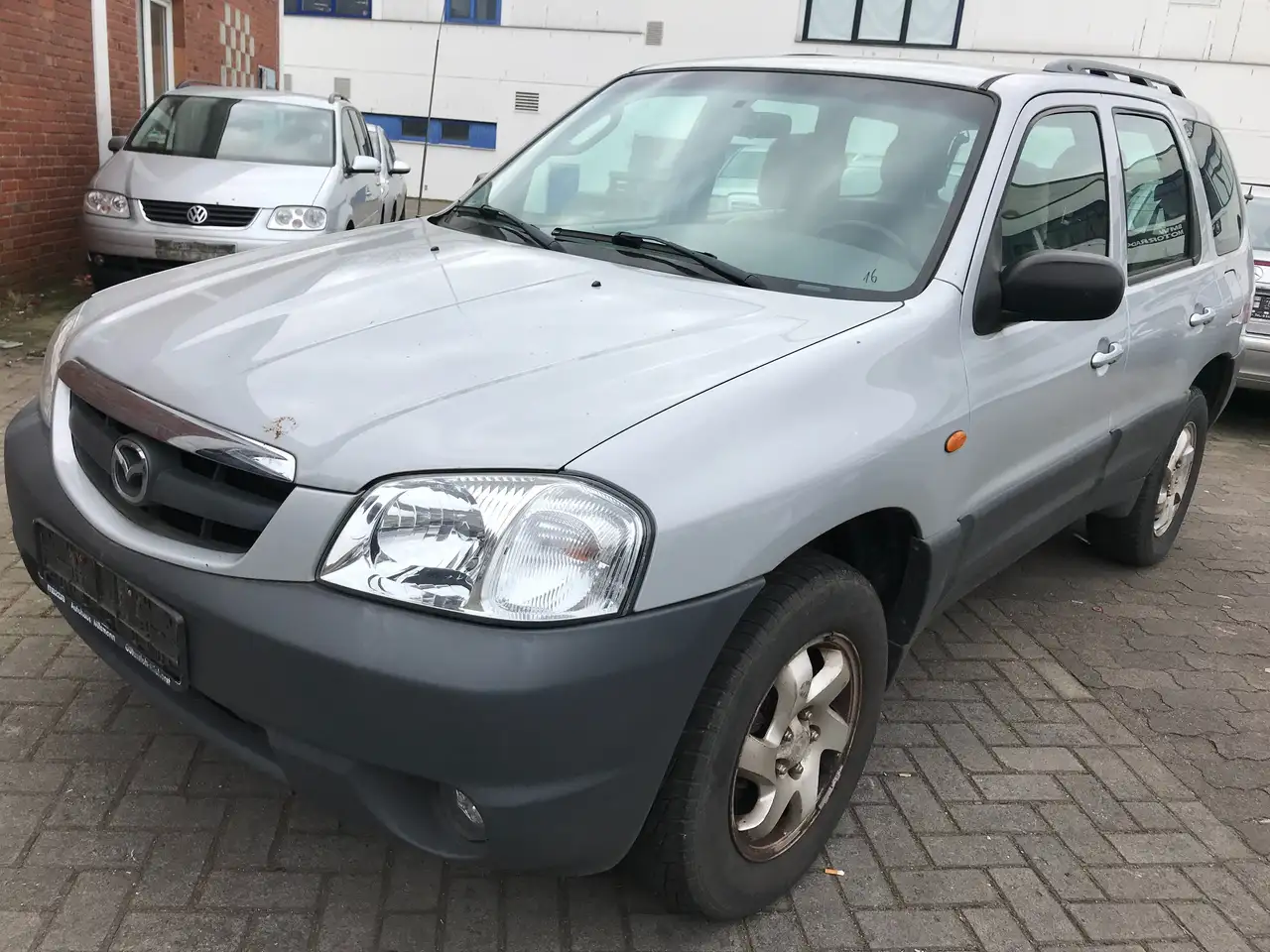 Mazda Tribute