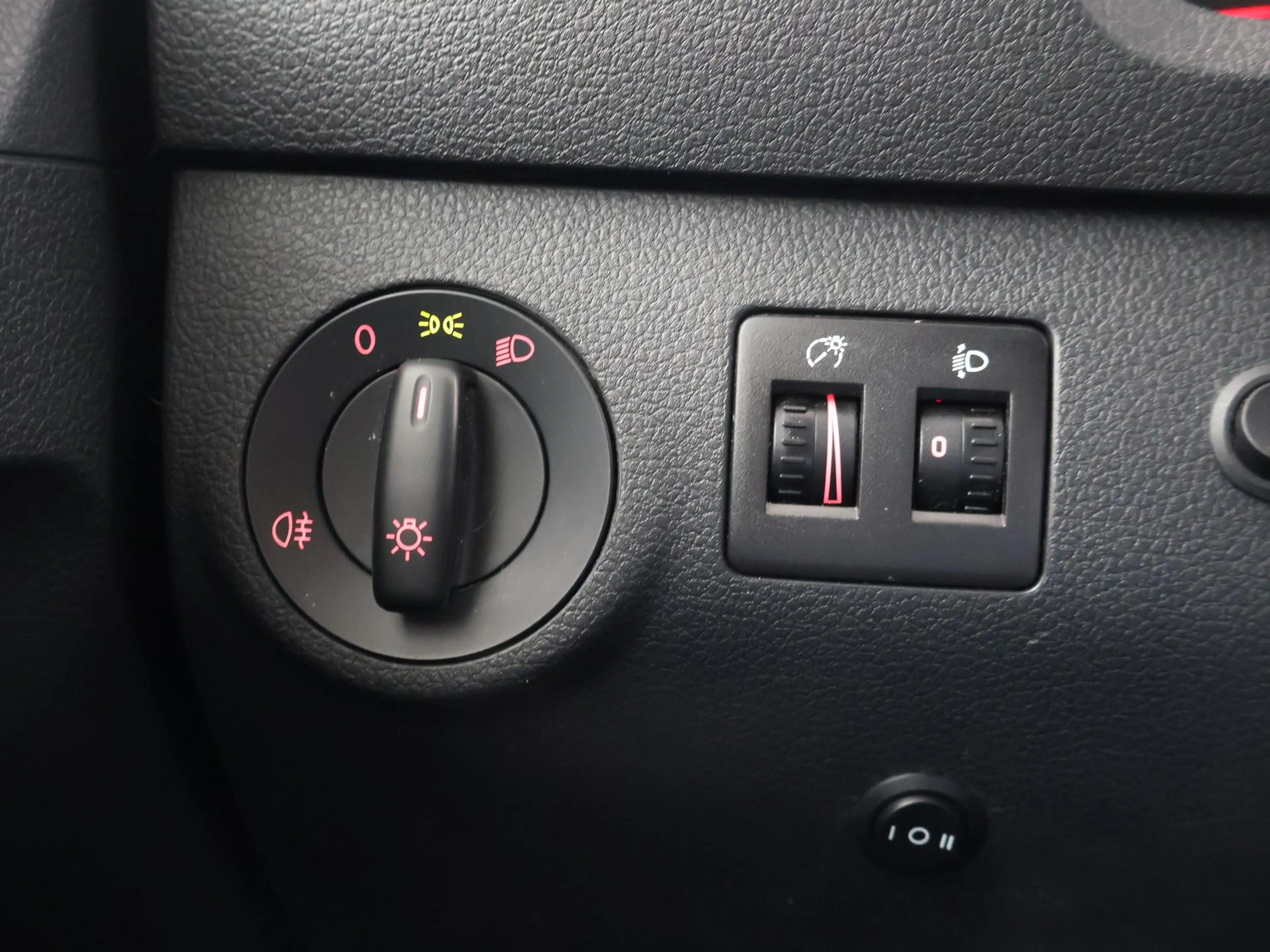 Volkswagen Caddy 1.6 TDI L2H1 MAXI + NAVIGATIE | TREKHAAK | CAMERA — photo 21