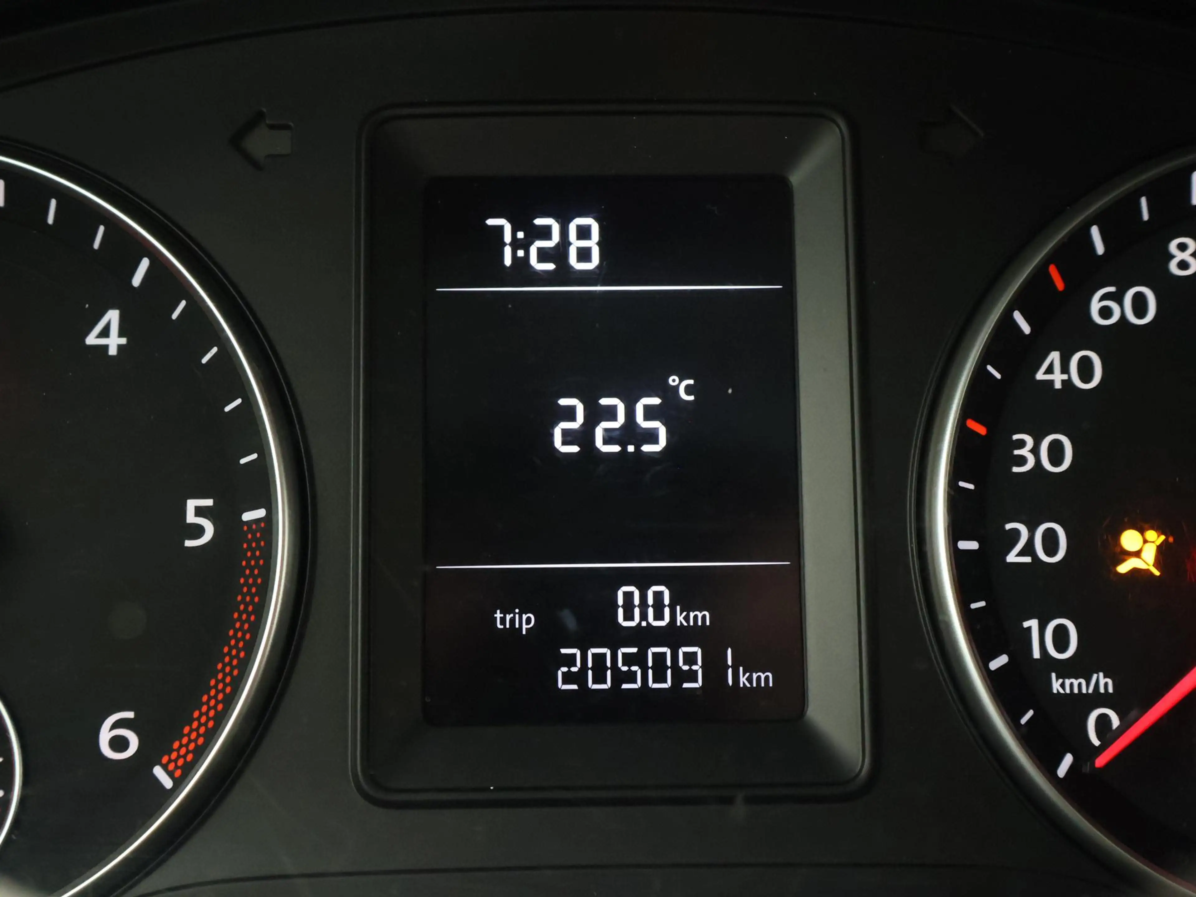 Volkswagen Caddy 1.6 TDI L2H1 MAXI + NAVIGATIE | TREKHAAK | CAMERA — photo 25