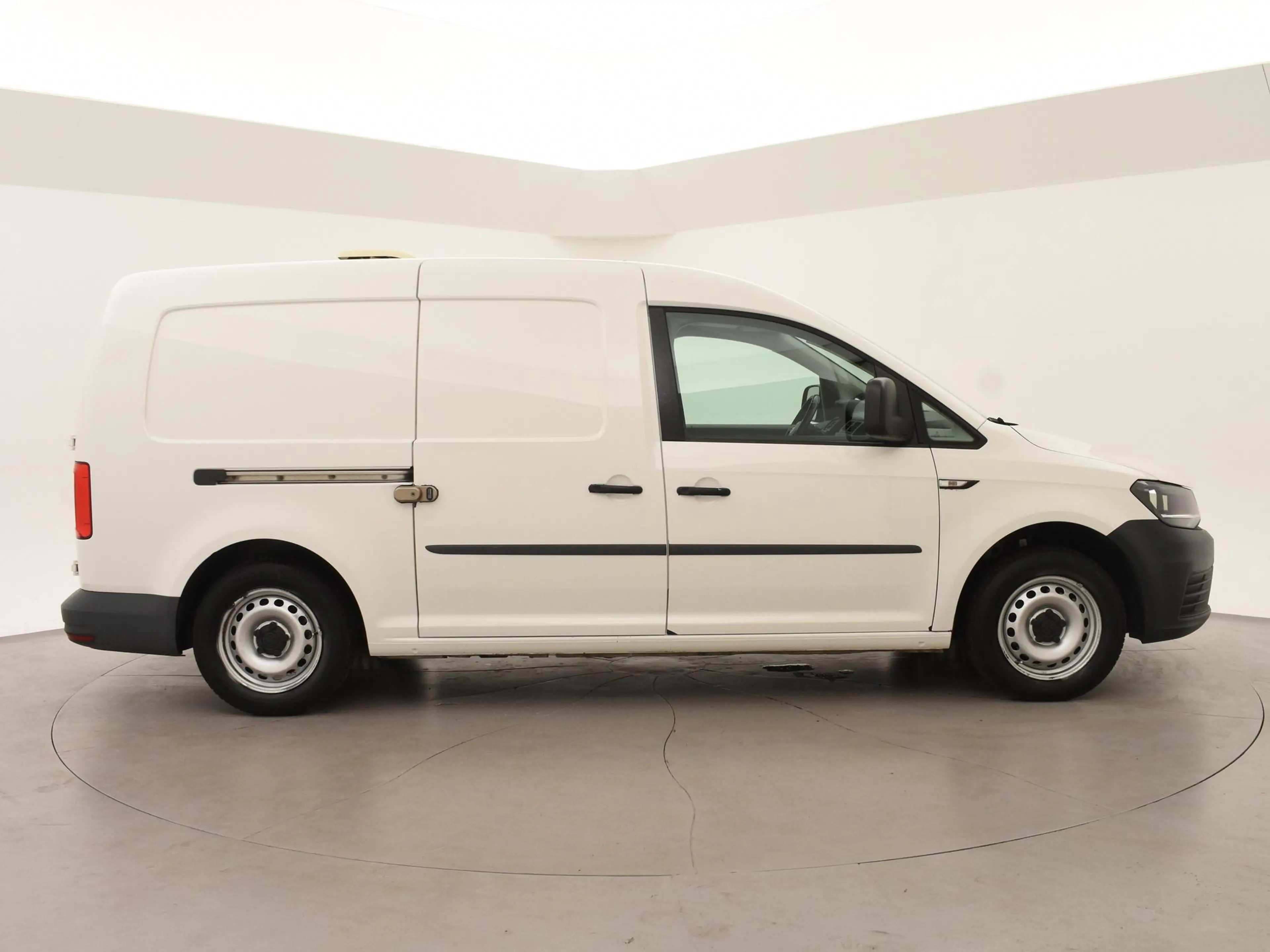 Volkswagen Caddy 1.6 TDI L2H1 MAXI + NAVIGATIE | TREKHAAK | CAMERA — photo 11