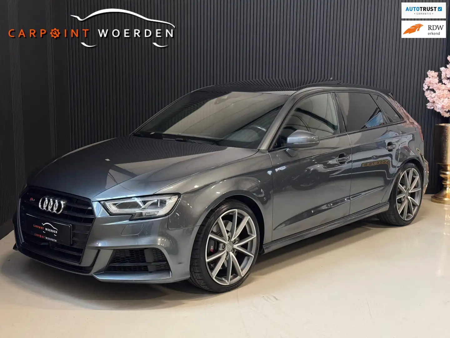 Audi S3 Sportback 2.0 TFSI S3 quattro | PANO | KUIPSTOELEN Grau - 1