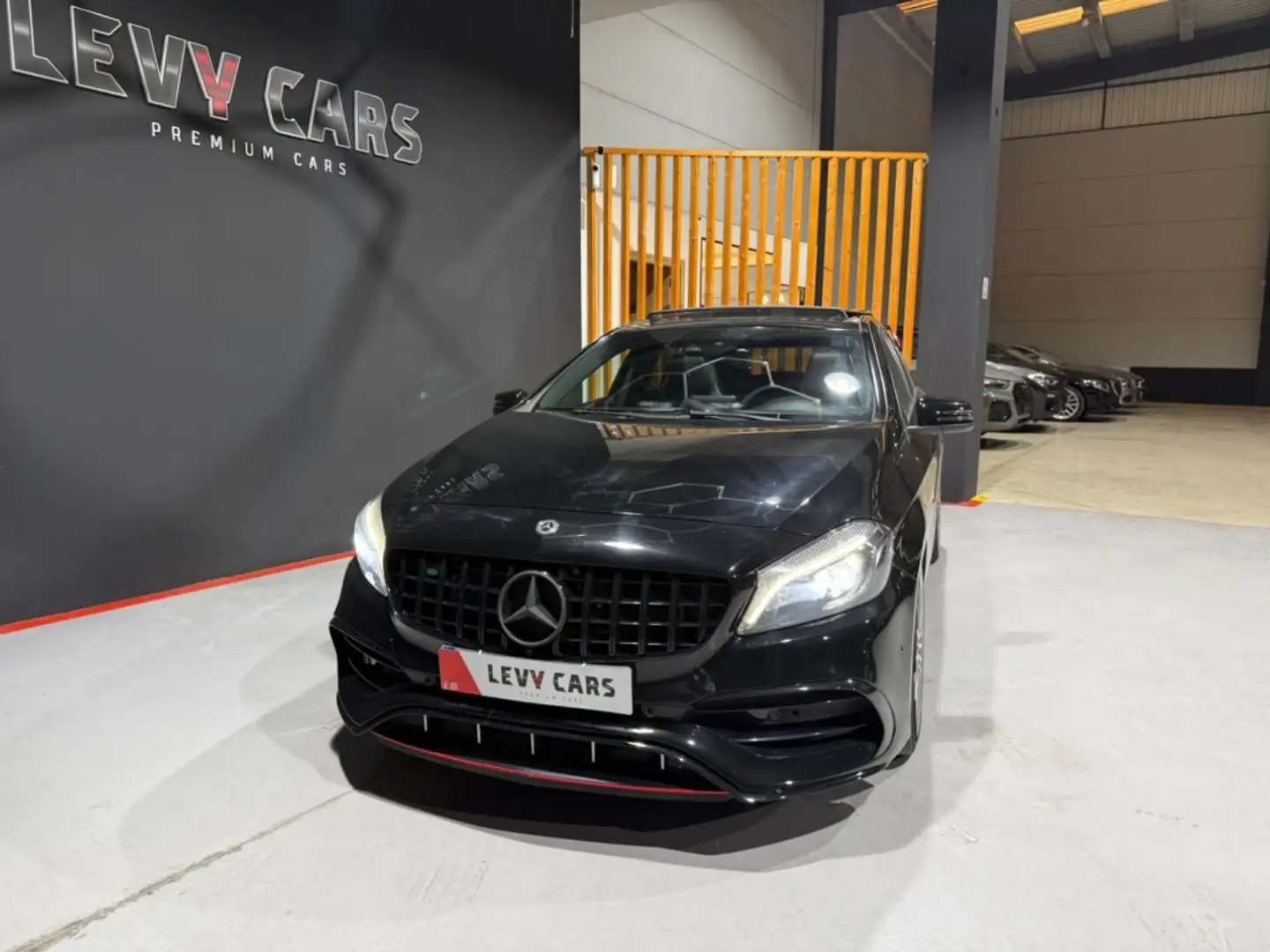 Mercedes-Benz A 45 AMG 4Matic 7G-DCT Negro - 2