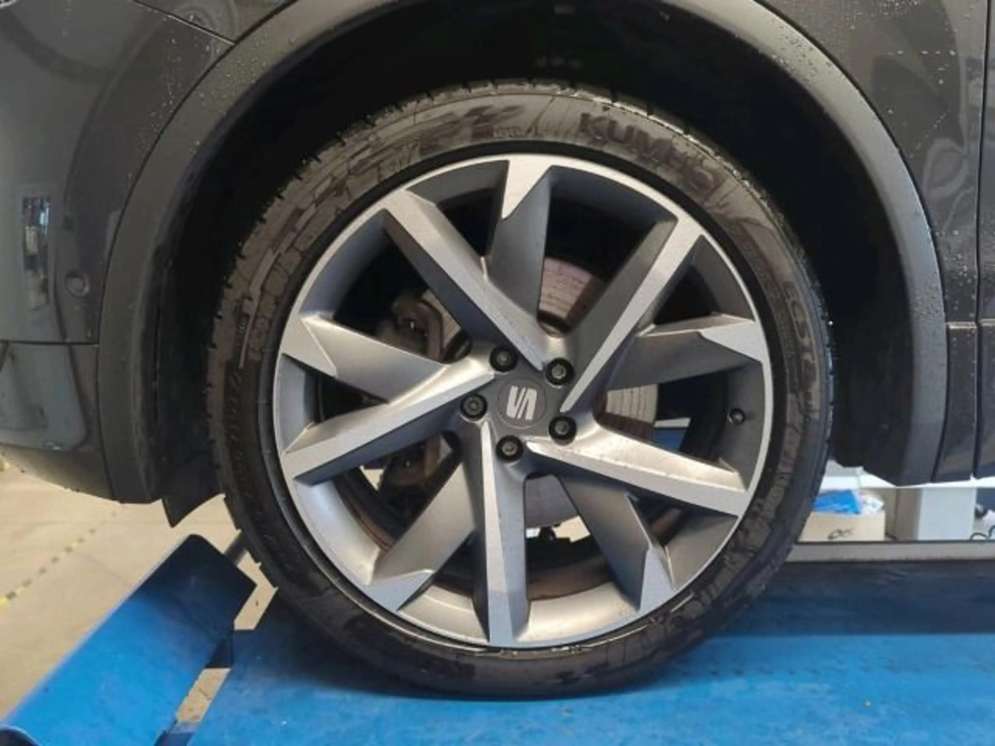 SEAT Tarraco FR e-HYBRID AHK/Nav/Kam/ACC/4xSHZ/Assist — photo 9