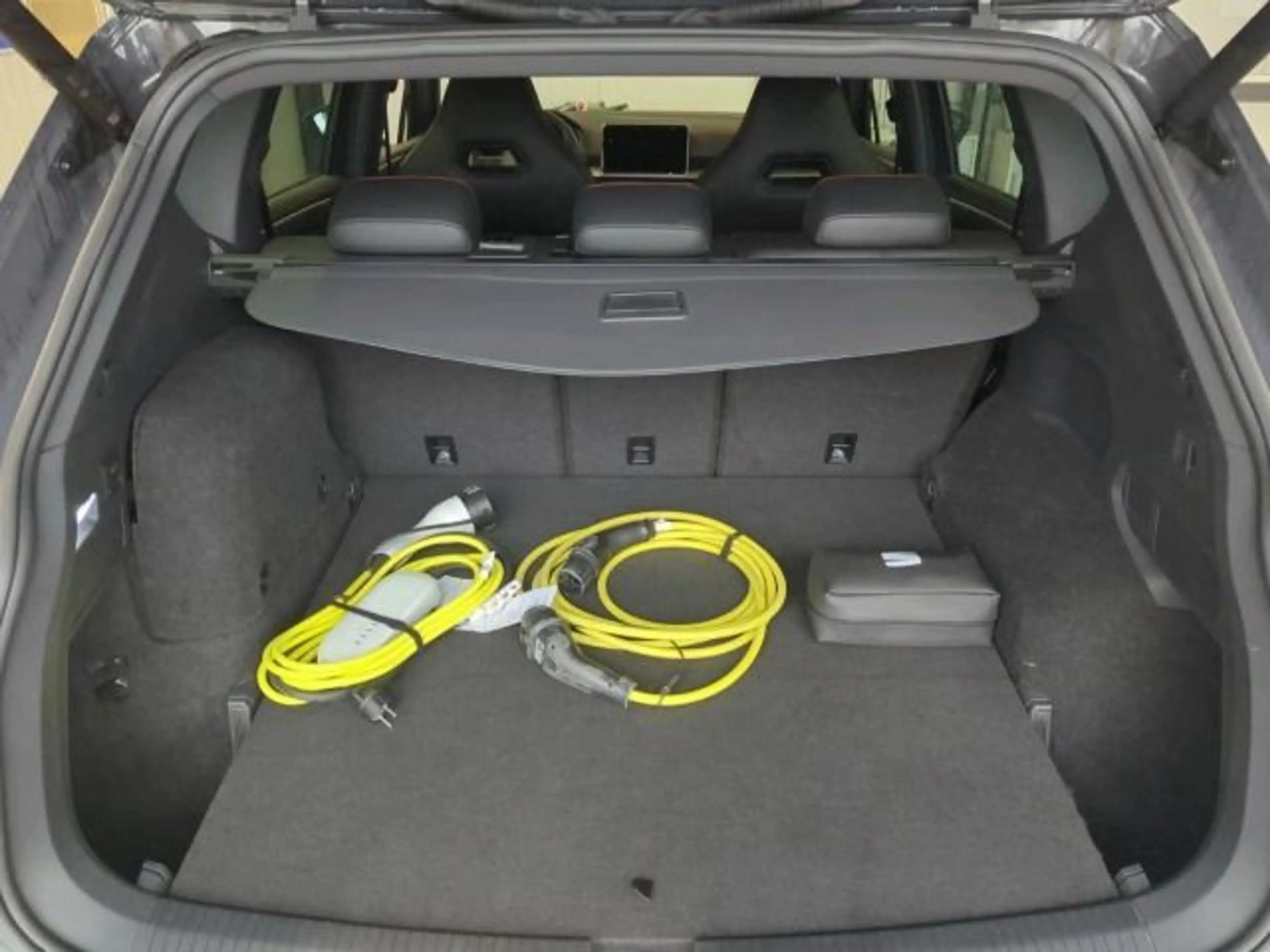 SEAT Tarraco FR e-HYBRID AHK/Nav/Kam/ACC/4xSHZ/Assist — photo 11