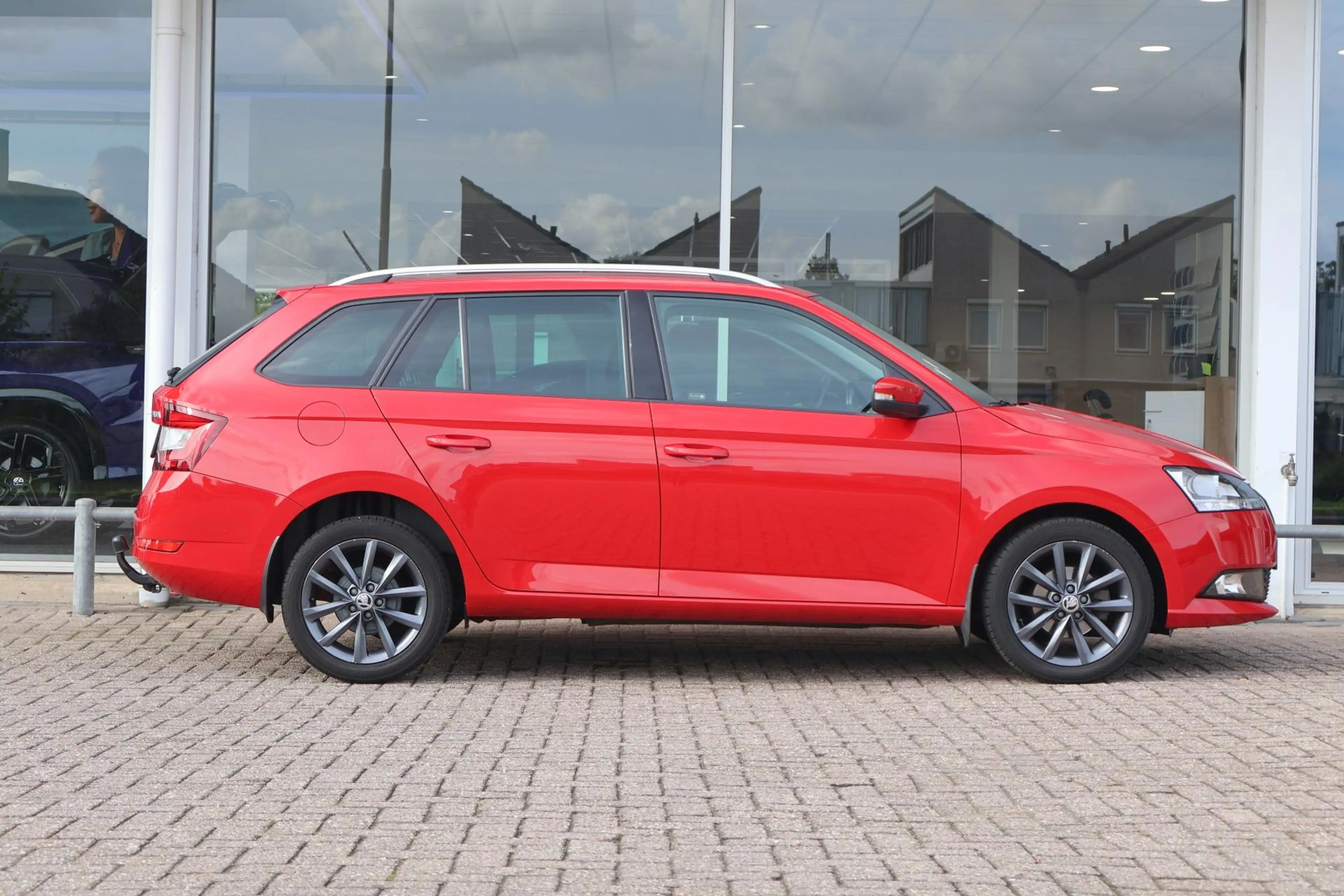 Skoda Fabia Combi 1.0 TSI 95pk Business Edition | Trekhaak | N — photo 3