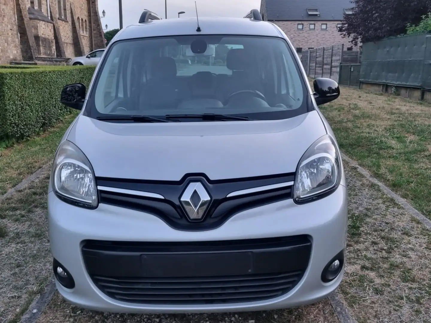 Renault Kangoo 1.2 TCe Limited EDC Šedá - 1