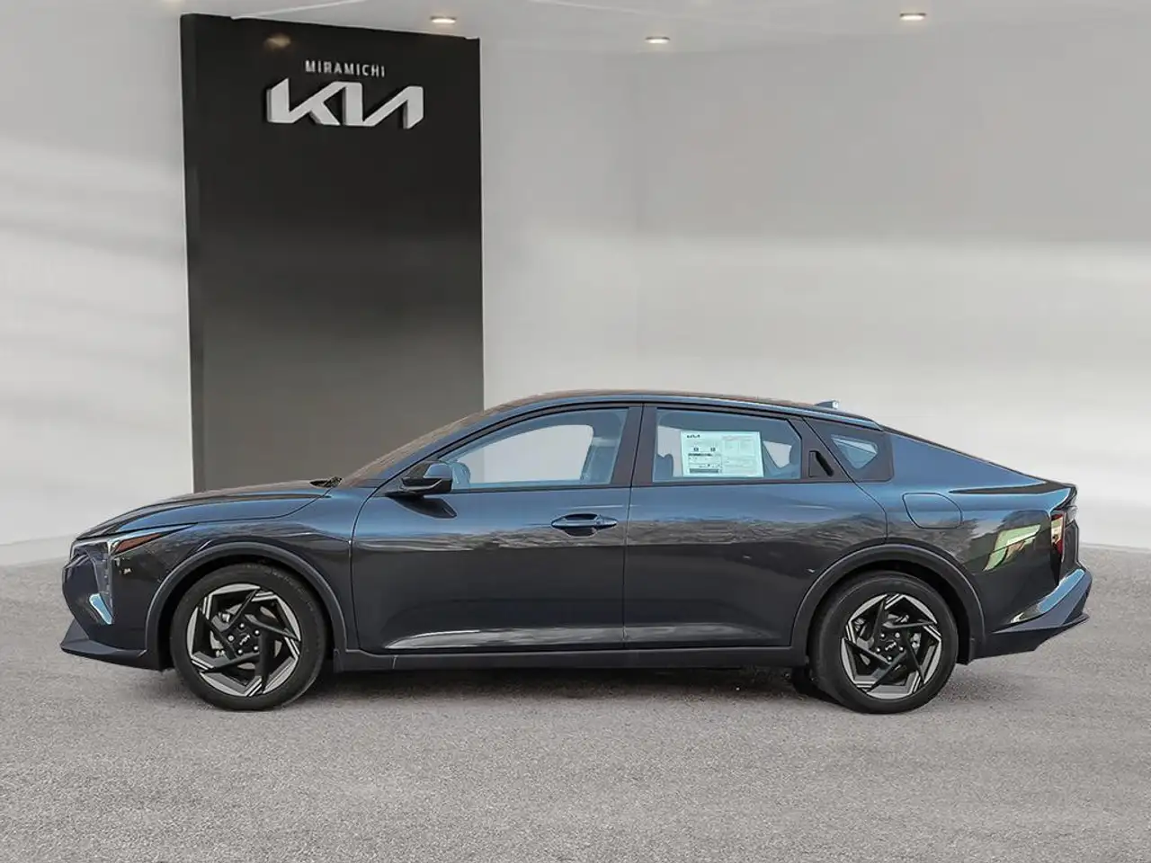 Kia K4 photo Kia K4