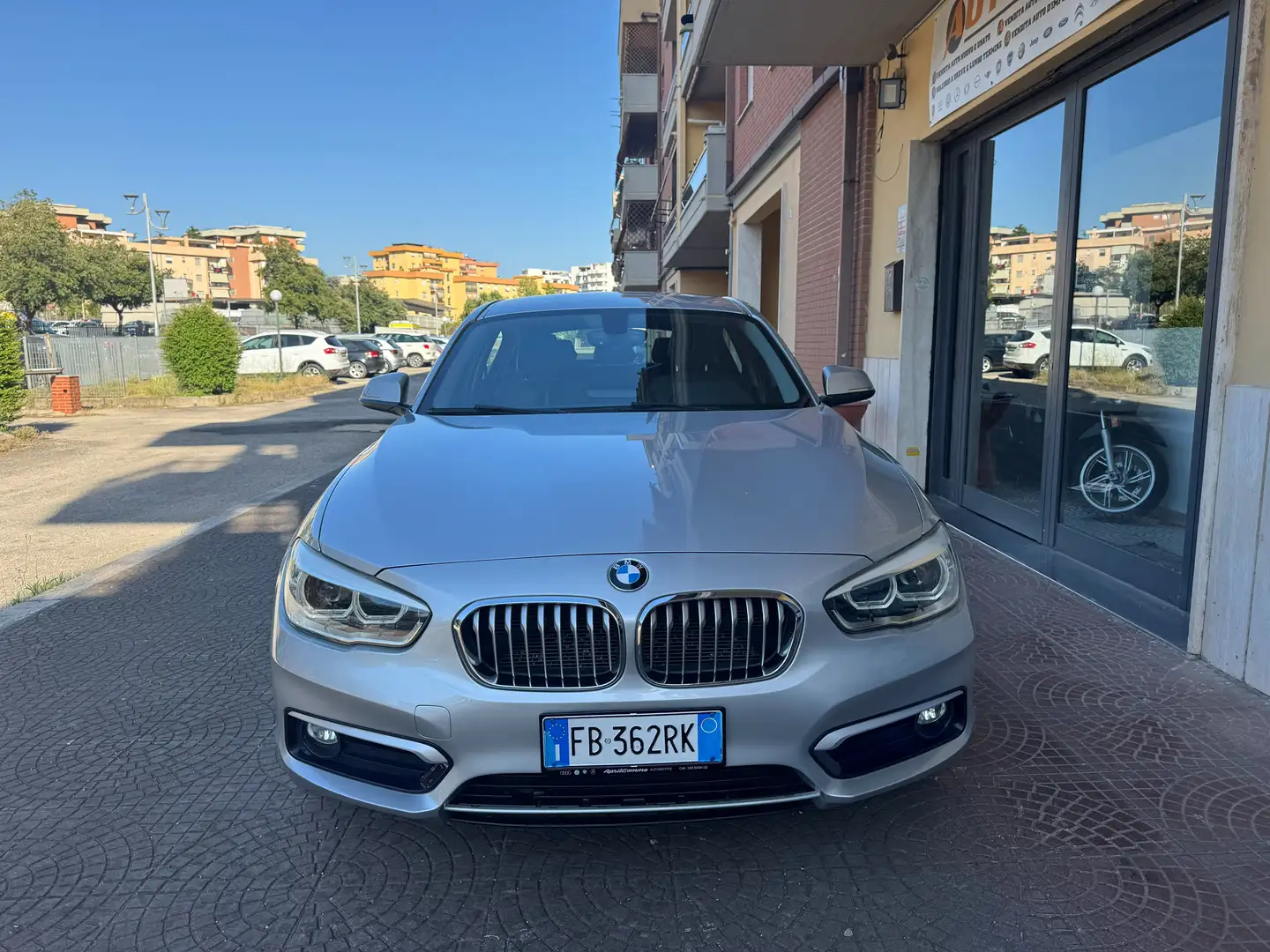 BMW 116 Serie 1  116d Urban 5p FULL LED Argento - 2