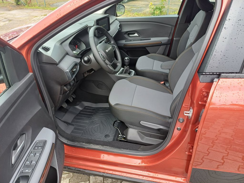 Dacia Jogger ECO-G 100 Extreme+ — photo 10