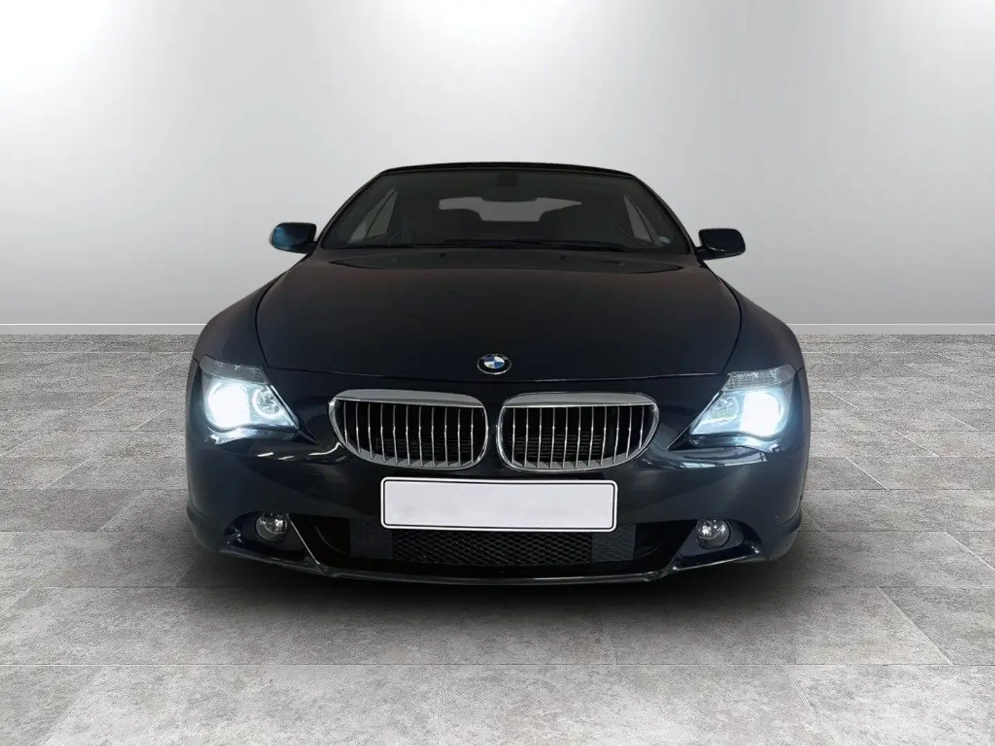 BMW 630 i Cabrio Nero - 2