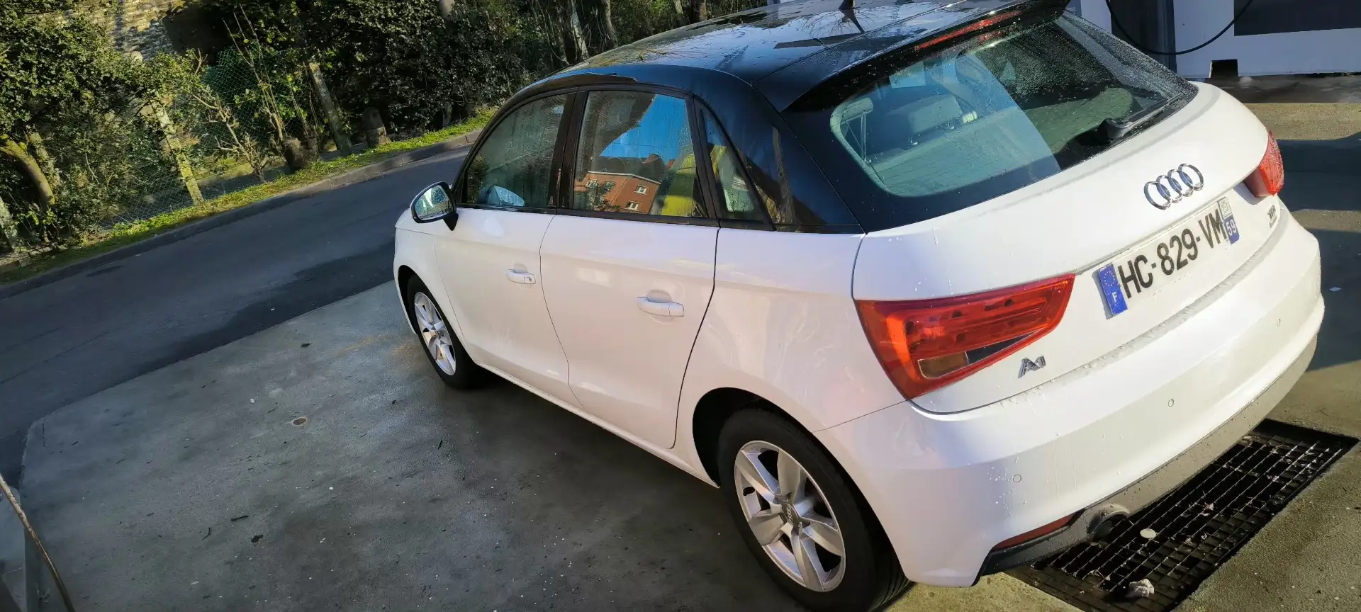 Audi A1 1.4 TDI 90 ultra Ambition - 1