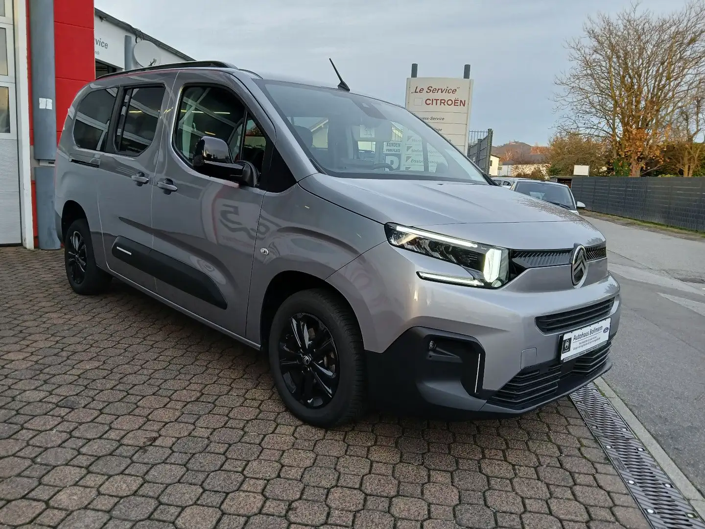 Citroen Berlingo Max XL,7 Sitzer,Automatik,Diesel Gris - 2