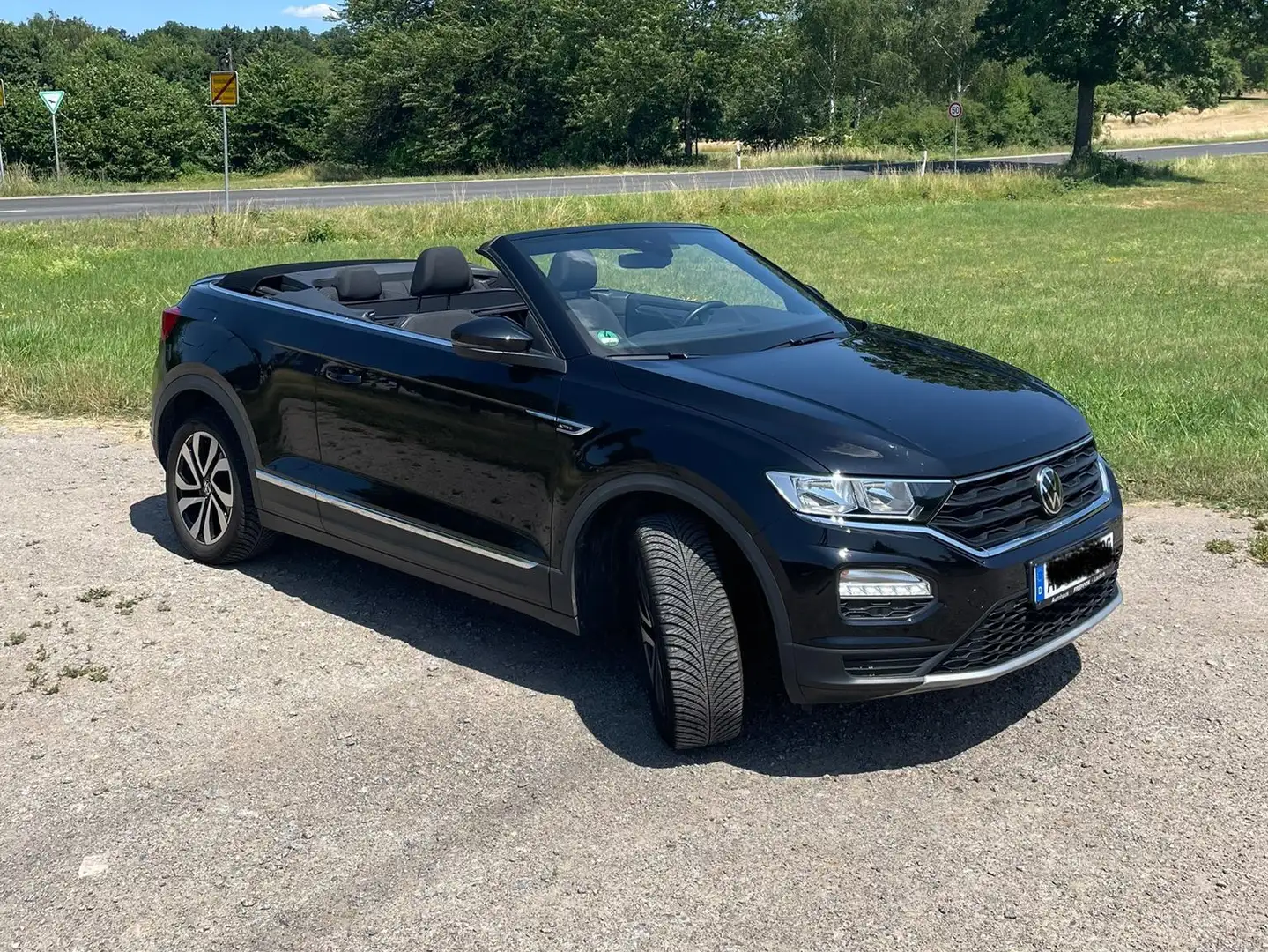 Volkswagen T-Roc T-Roc Cabriolet 1.0 TSI OPF ACTIVE inkl. Garantie Schwarz - 2