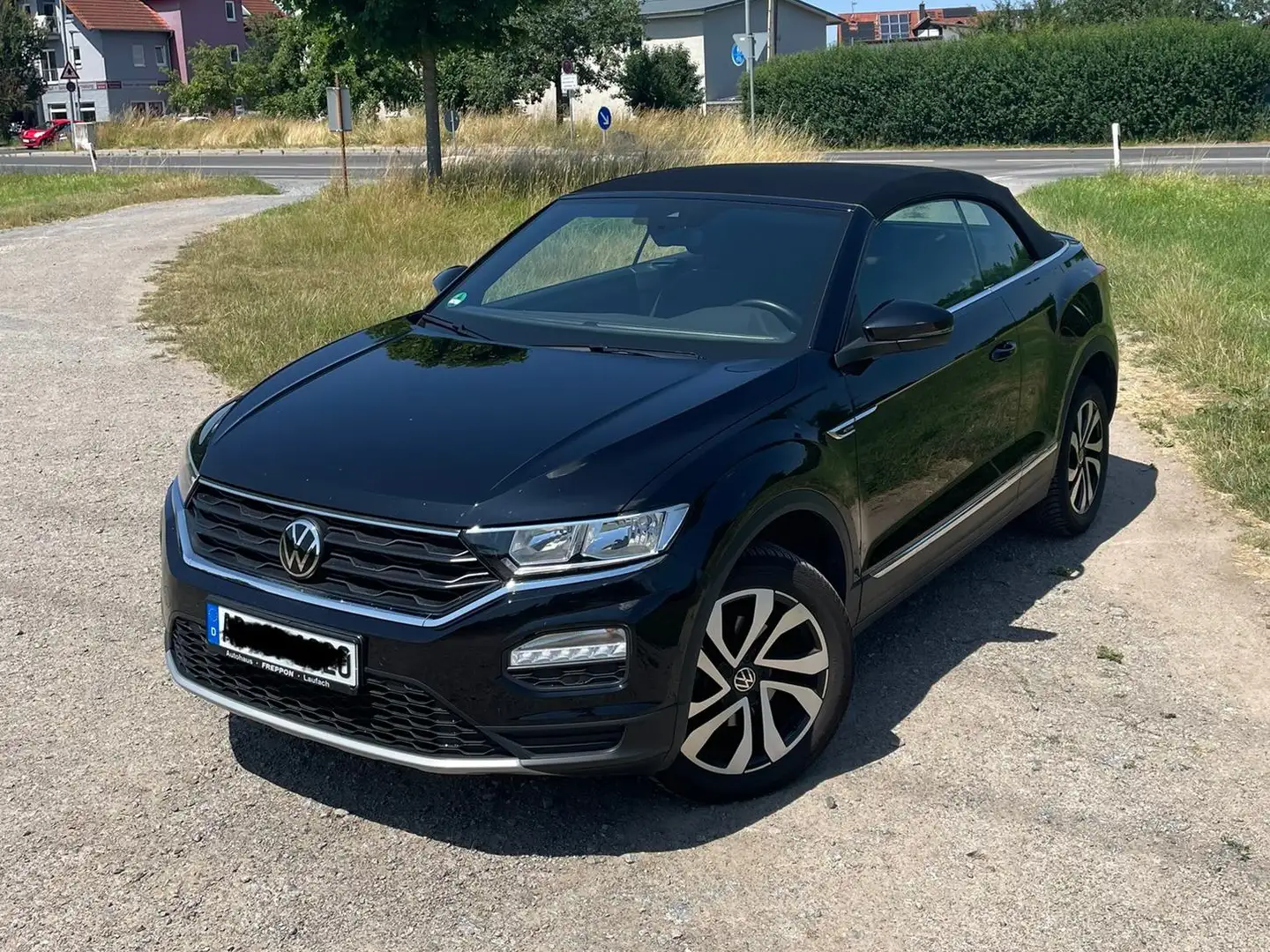 Volkswagen T-Roc T-Roc Cabriolet 1.0 TSI OPF ACTIVE inkl. Garantie Schwarz - 1