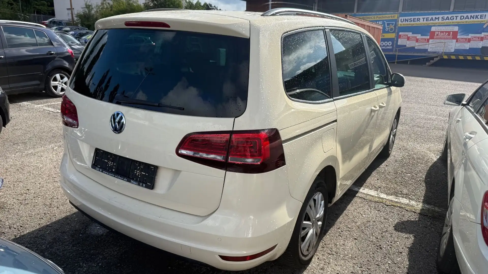 Volkswagen Sharan Trendline BMT/Euro 6,Leder,7-Sitze,Navi Gelb - 2