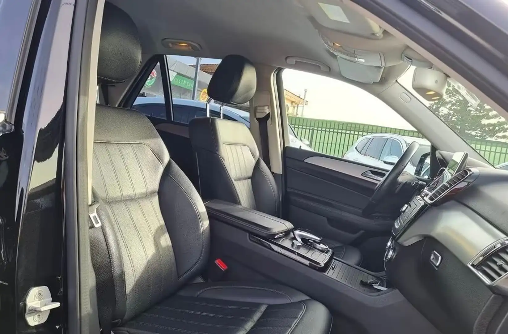 Mercedes-Benz GLE 250 GLE 250 d Exclusive 4matic auto Fekete - 1