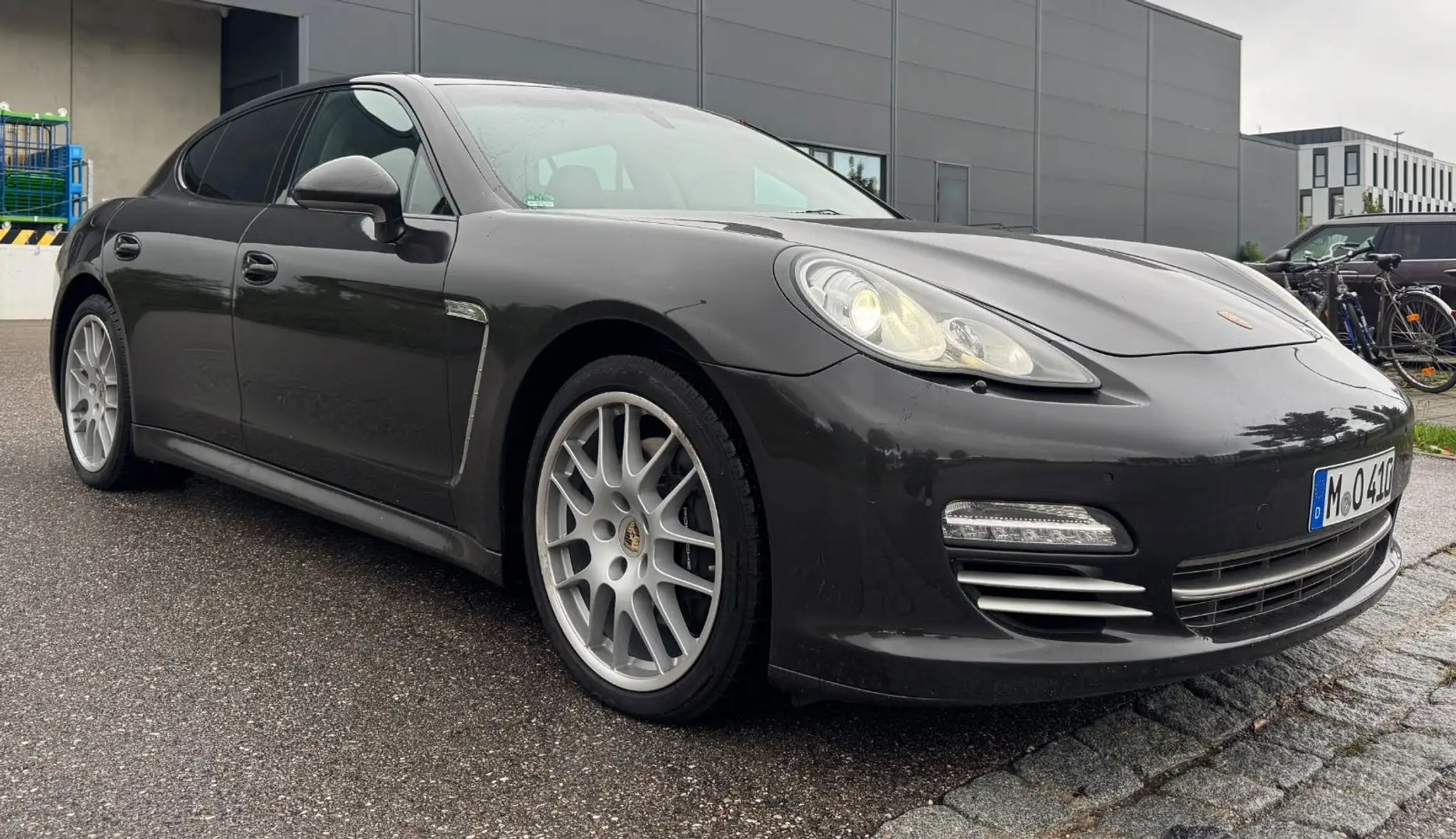 Porsche Panamera Diesel Platinum Edition 20 Zoll Grau - 1
