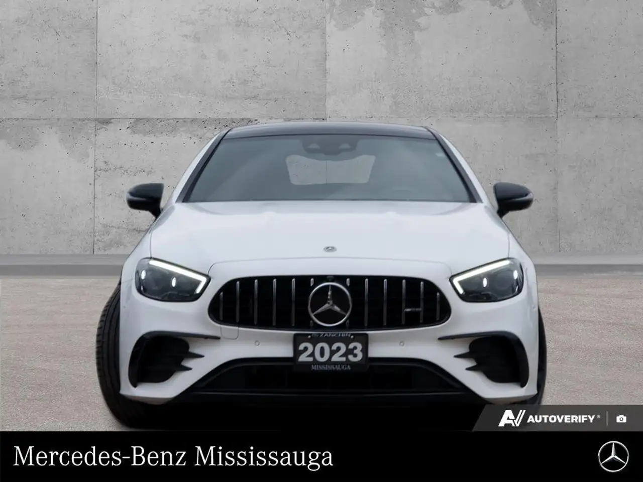Mercedes-Benz E-Class photo Mercedes-Benz E-Class