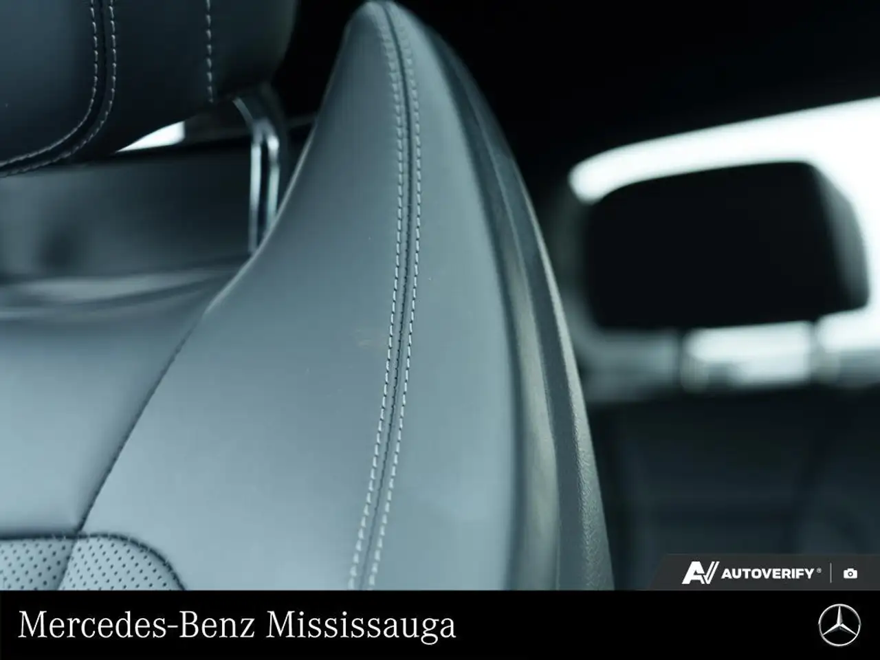 Mercedes-Benz E-Class photo Mercedes-Benz E-Class
