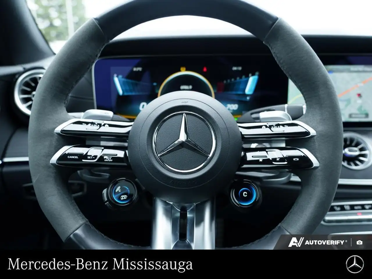 Mercedes-Benz E-Class photo Mercedes-Benz E-Class
