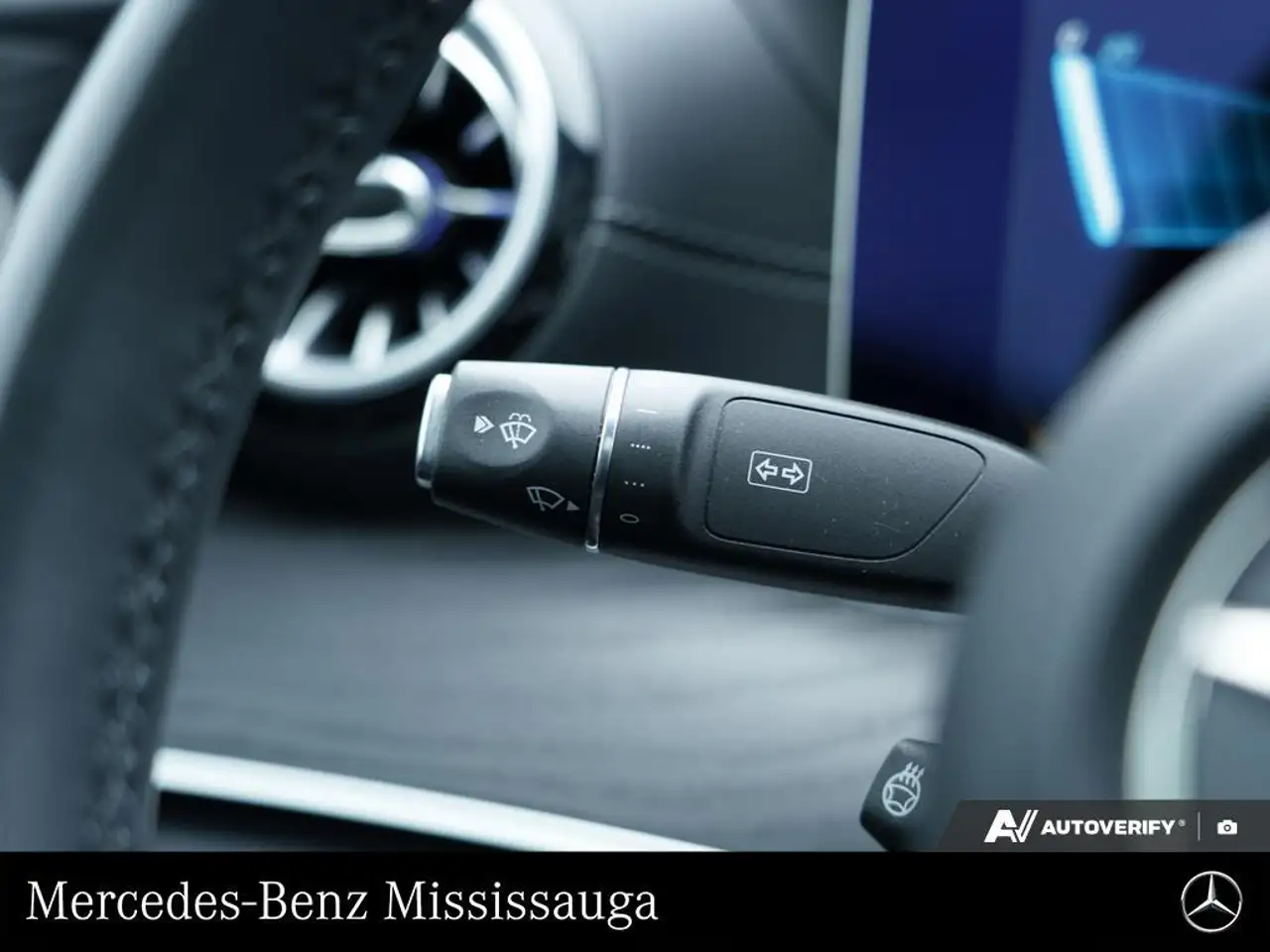 Mercedes-Benz E-Class photo Mercedes-Benz E-Class