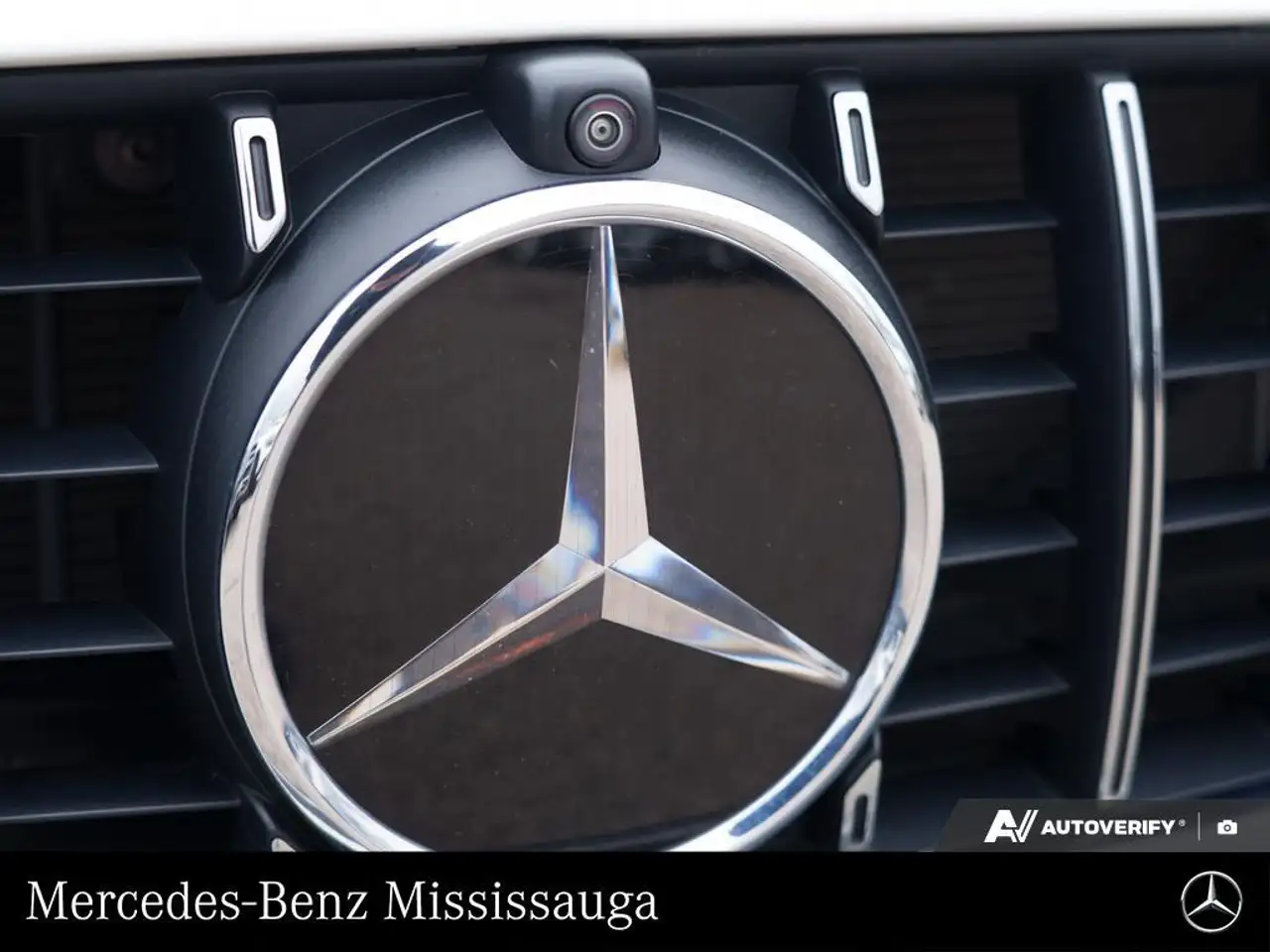 Mercedes-Benz E-Class photo Mercedes-Benz E-Class