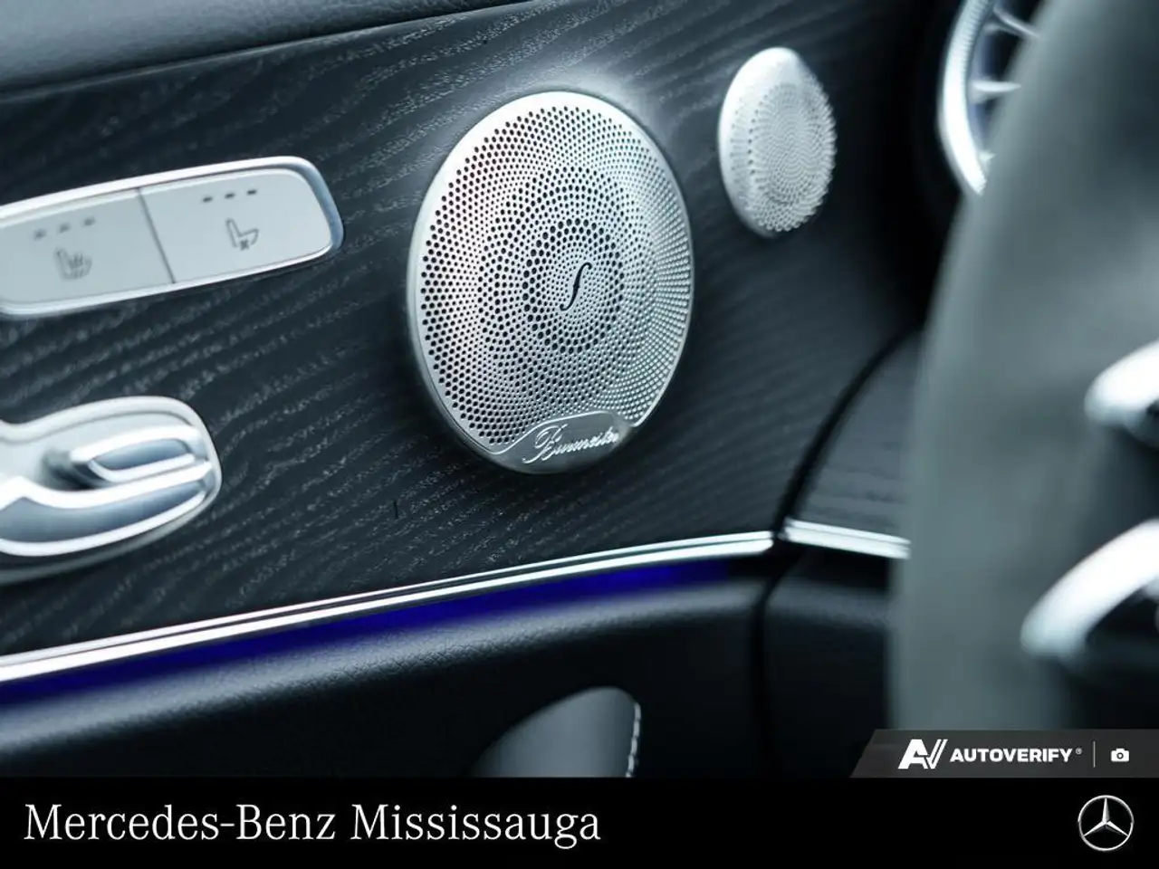 Mercedes-Benz E-Class photo Mercedes-Benz E-Class