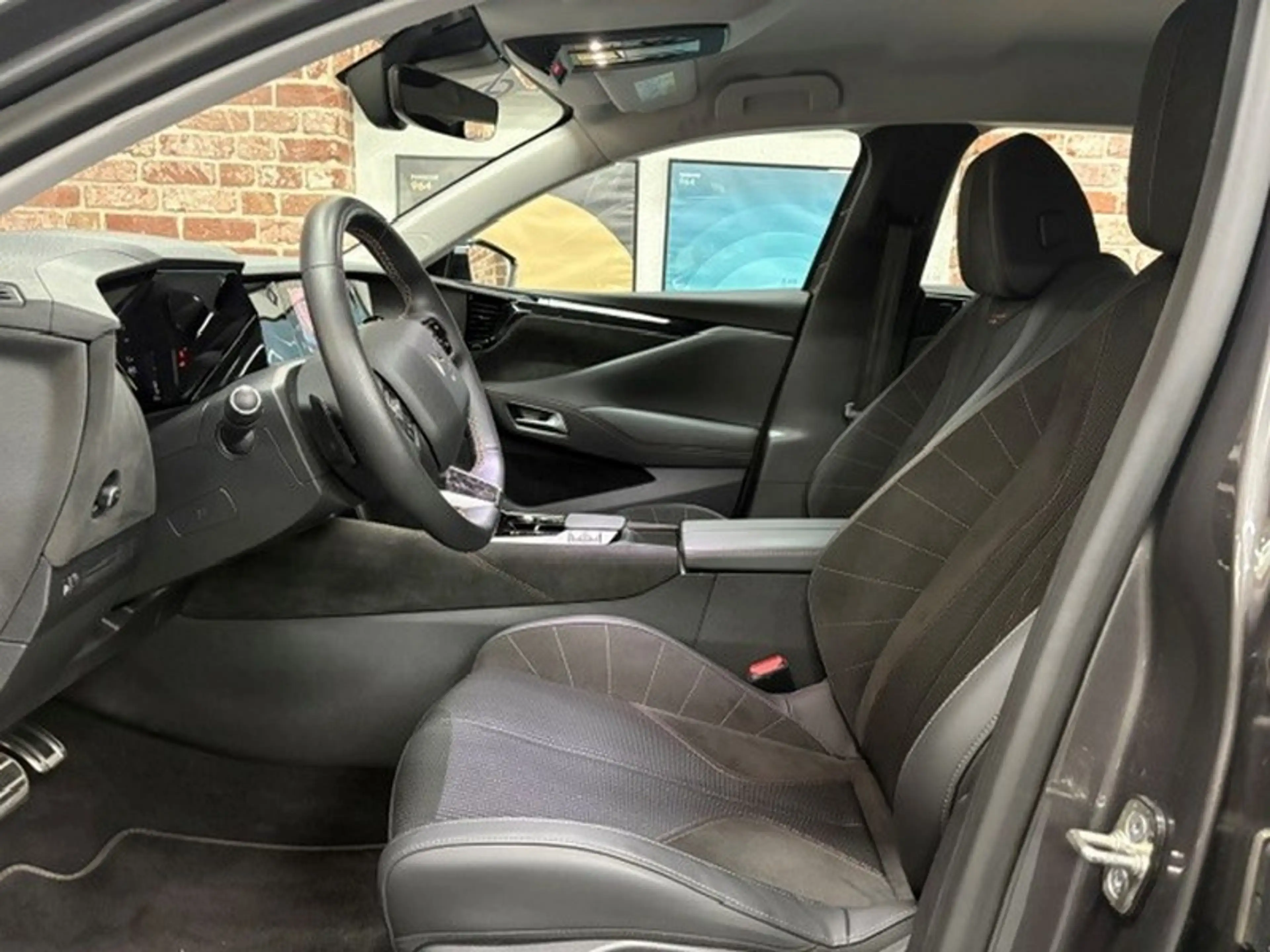 DS Automobiles DS 4 DS4 1.5 HDi 131cv Auto DS PERFORMANCE-LINE — photo 5