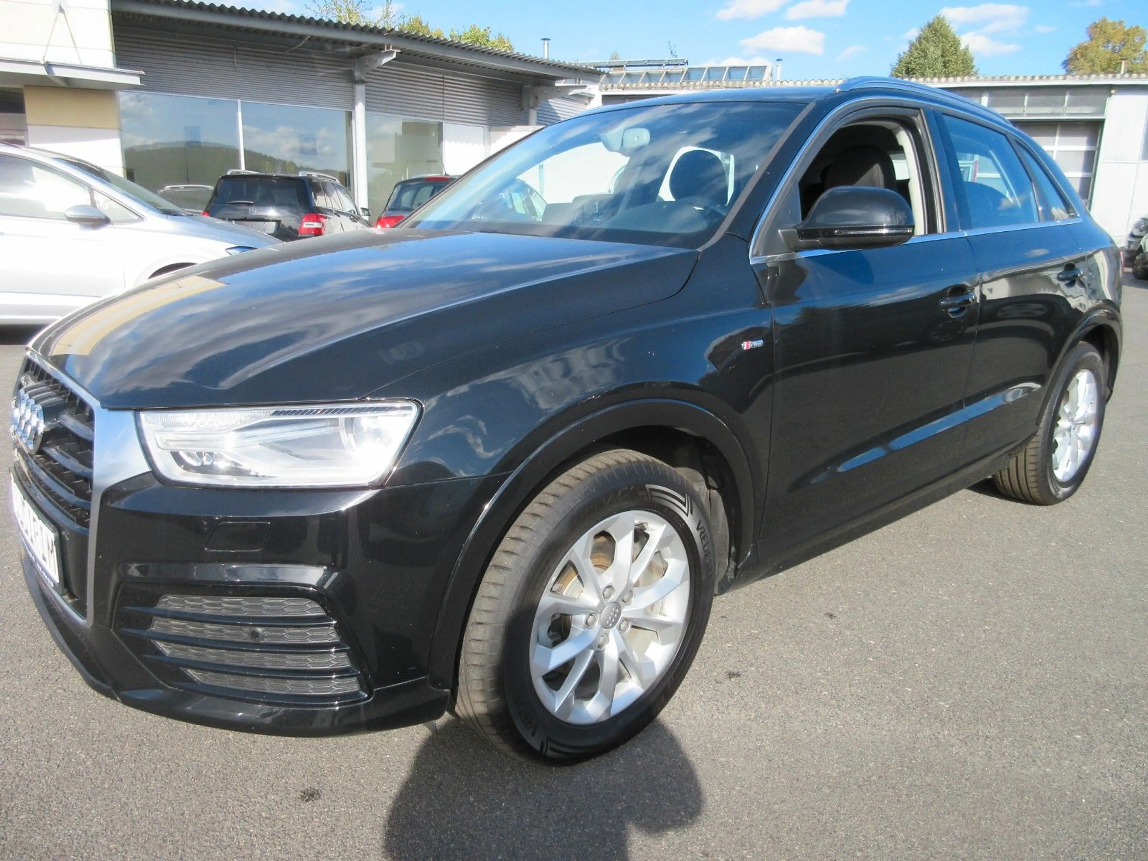 Audi Q3 design quattro **2.HAND**~incl. GARANTIE~TOP