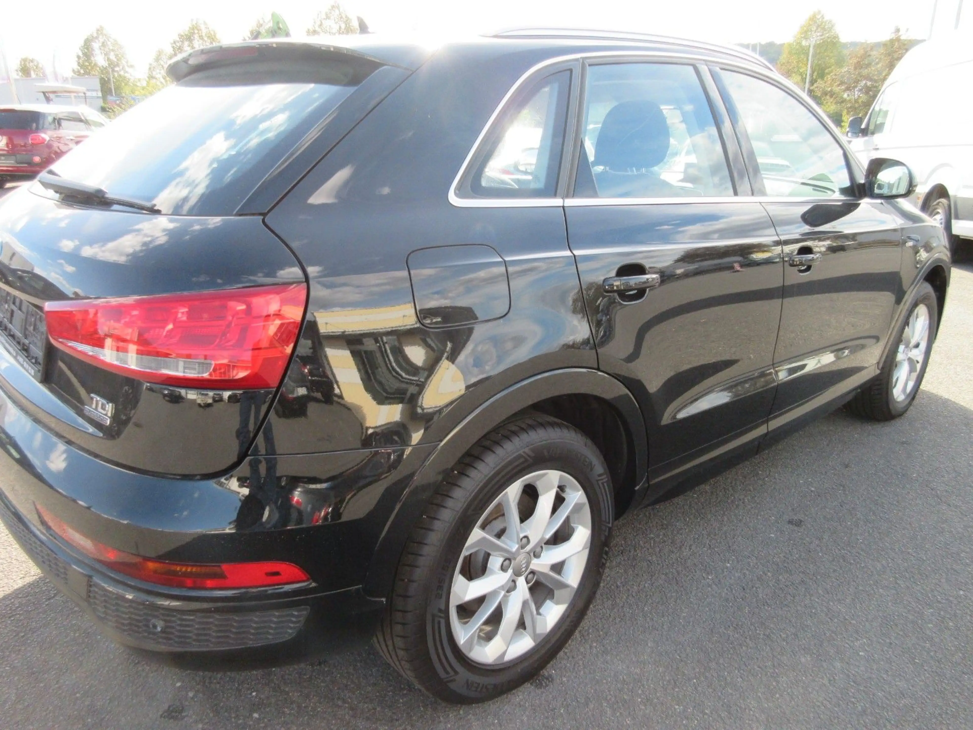 Audi Q3 design quattro **2.HAND**~incl. GARANTIE~TOP — photo 4