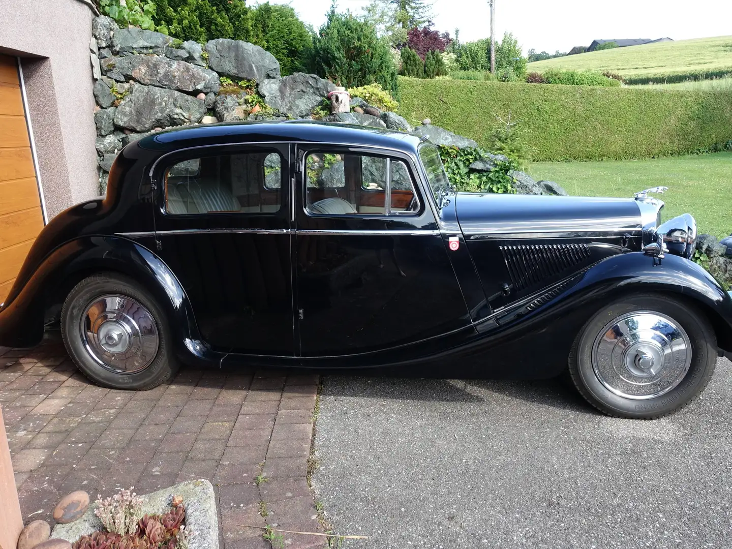 Jaguar Sonstige Schwarz - 1