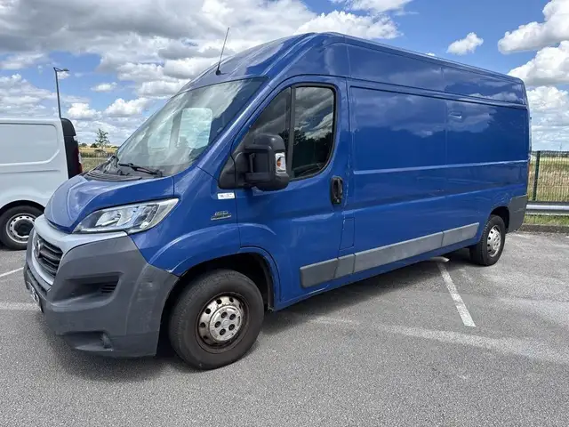 Fiat Ducato Tôlé Pack Professional 3.3 L H3 2.3 Multijet - 150 - BV Comfort-Matic III FOURG