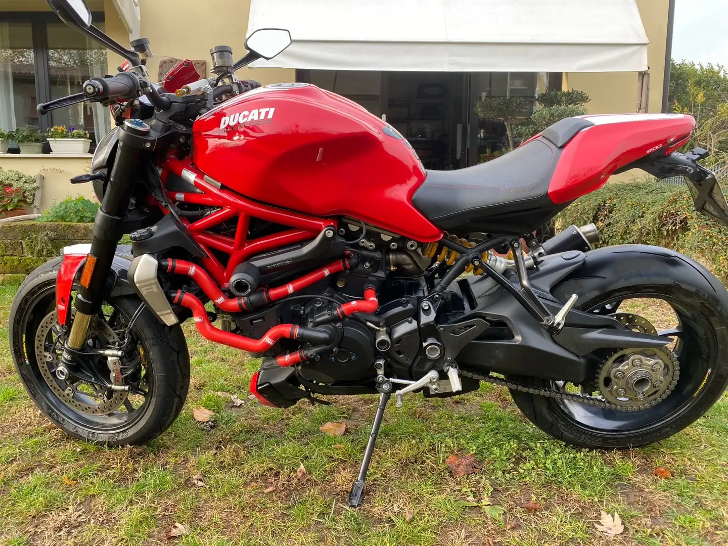 Ducati Monster 1200 1200r Rosso - 1