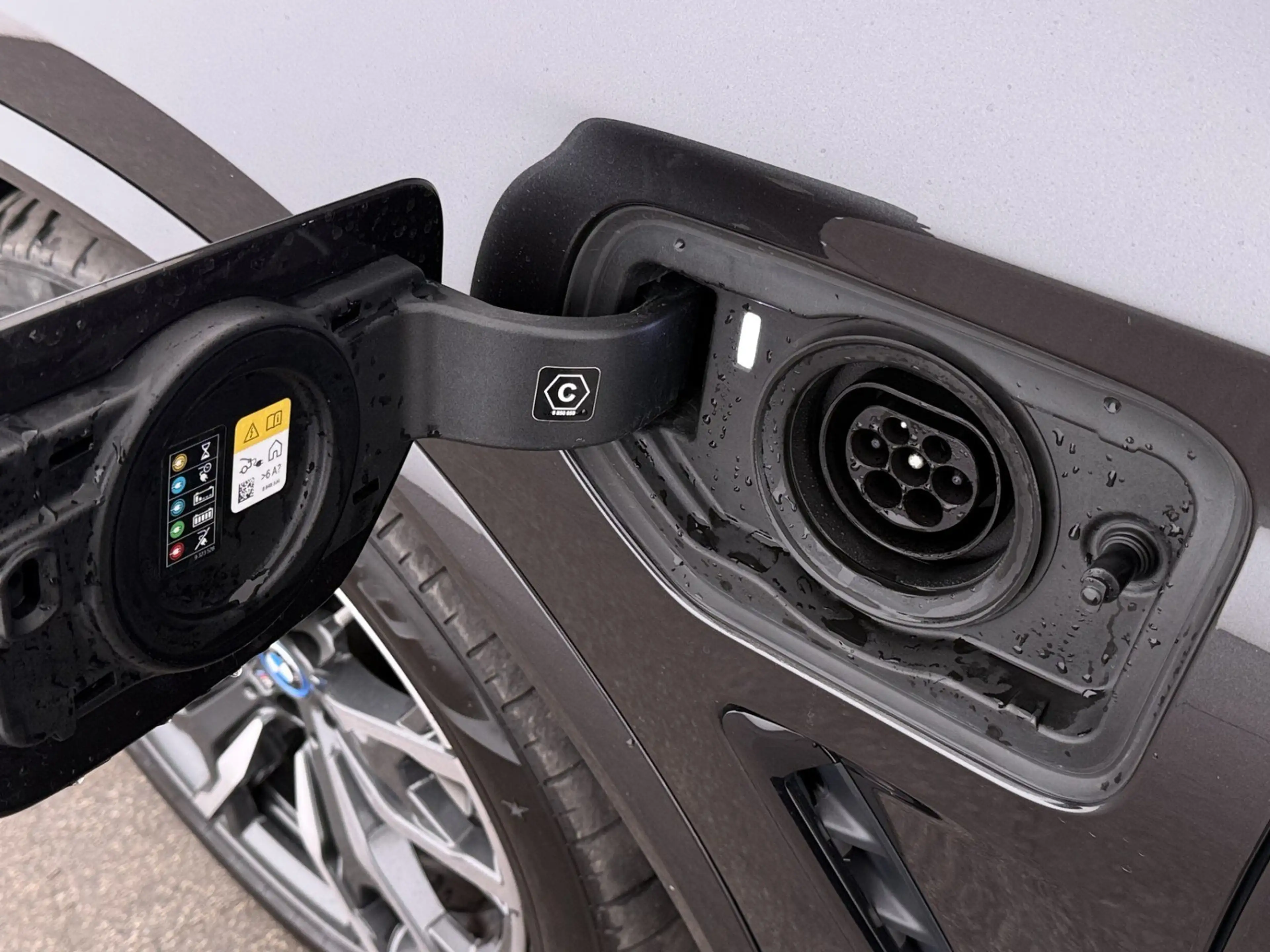 BMW X3 xDrive30e M-Sport Aut LED HEAD-UP AHK RADAR — photo 19