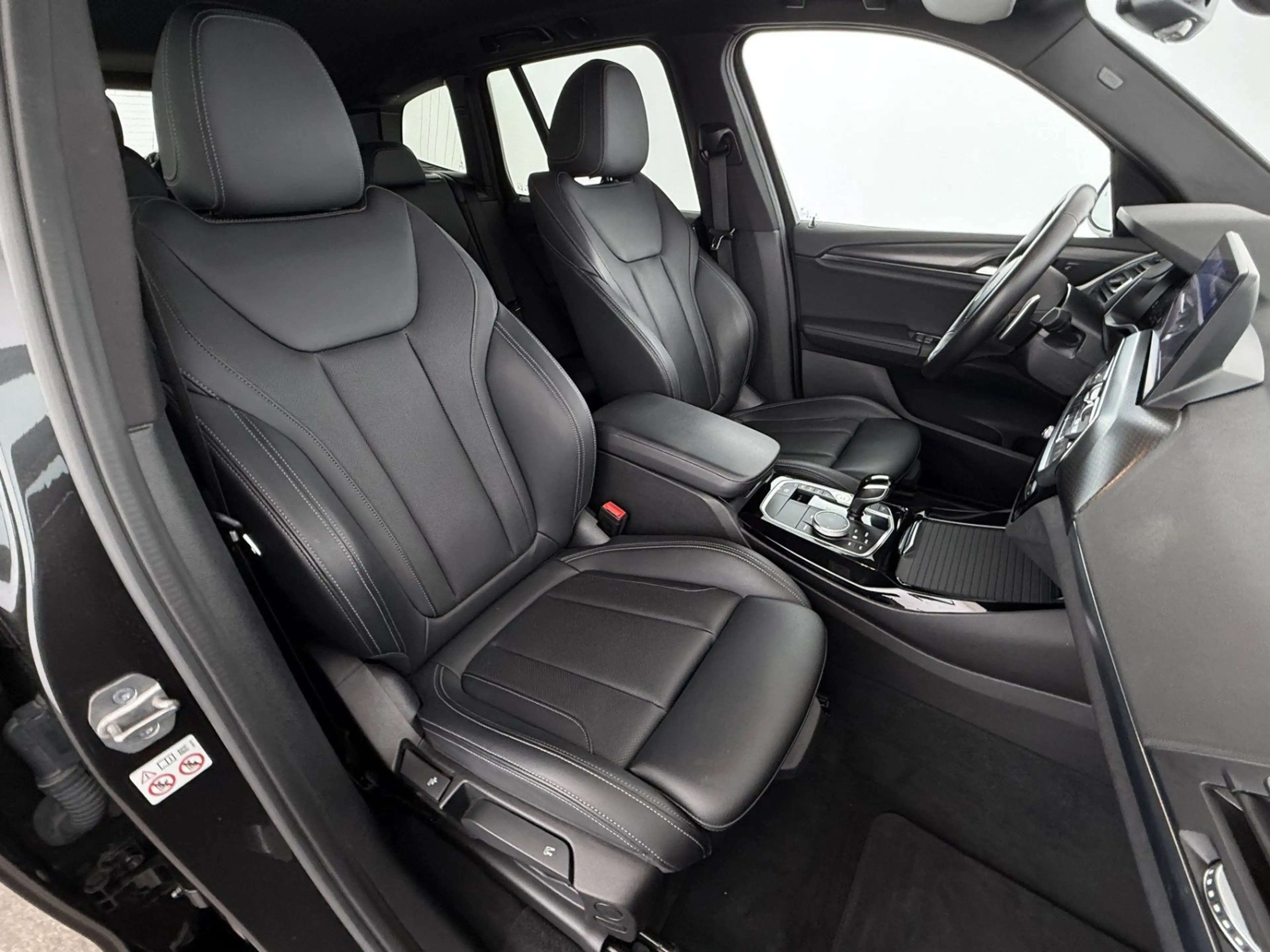 BMW X3 xDrive30e M-Sport Aut LED HEAD-UP AHK RADAR — photo 17