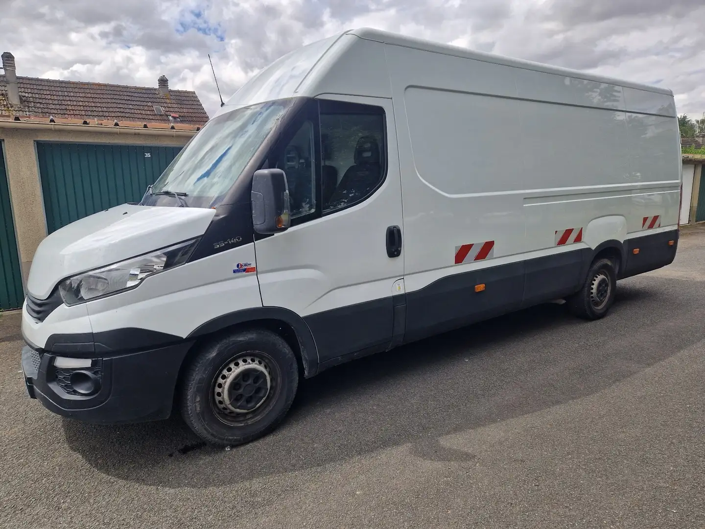 Iveco Daily CHASSIS CAB 35 S 14 EMP 4100 QUAD-LEAF BVM6 - 1