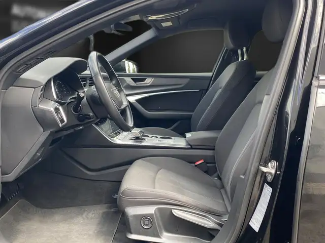 Audi A6 view 13