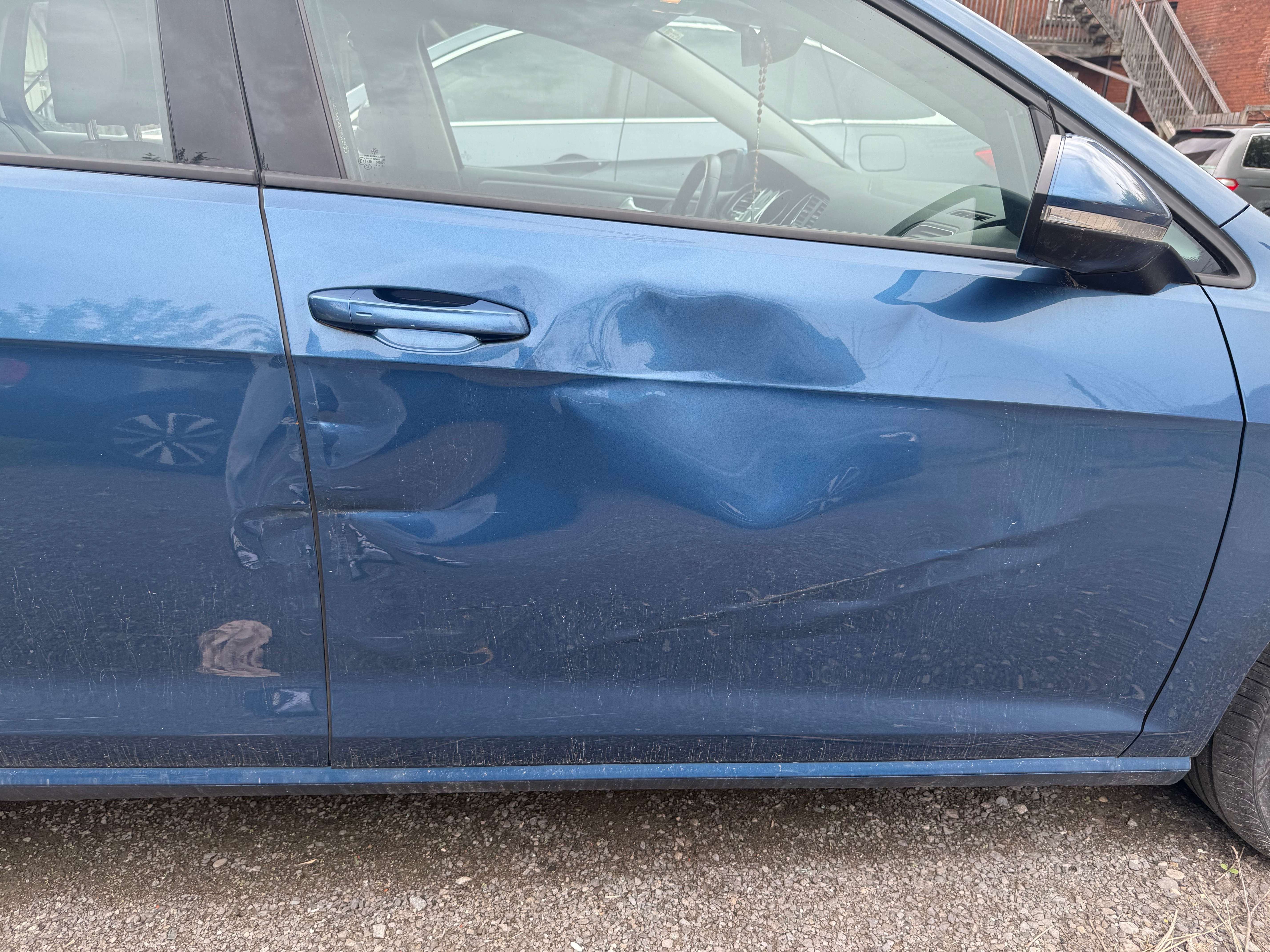 2021 Volkswagen Golf Highline thumb 6
