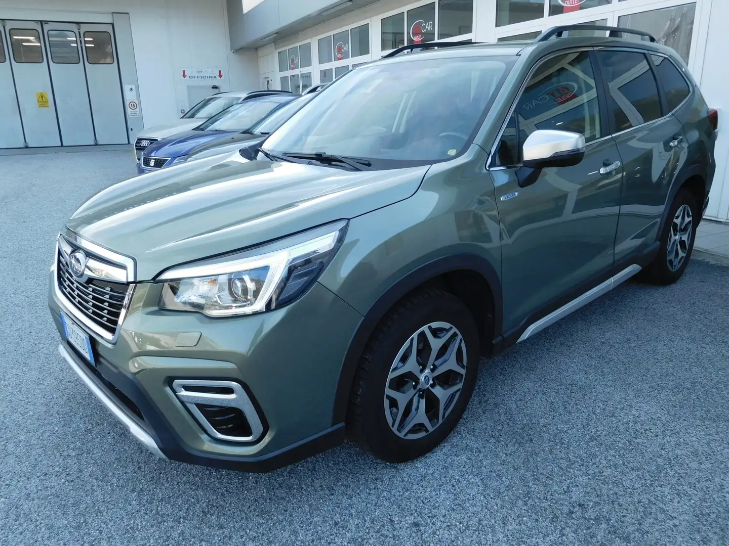 Subaru Forester Forester 2.0 e-Boxer MHEV CVT Lineartronic Premium Verde - 1