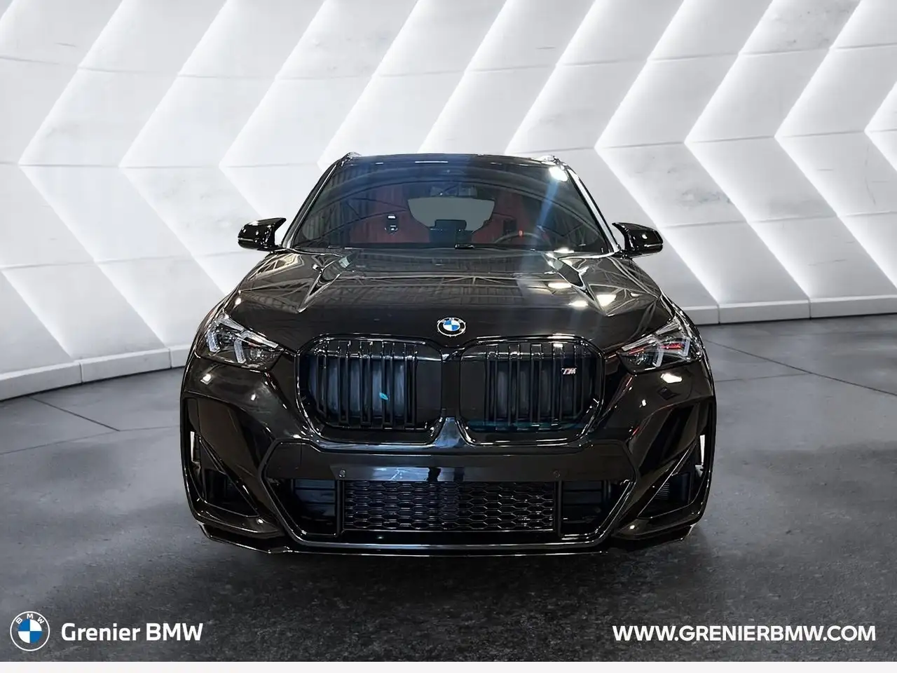 BMW X1 снимка BMW X1