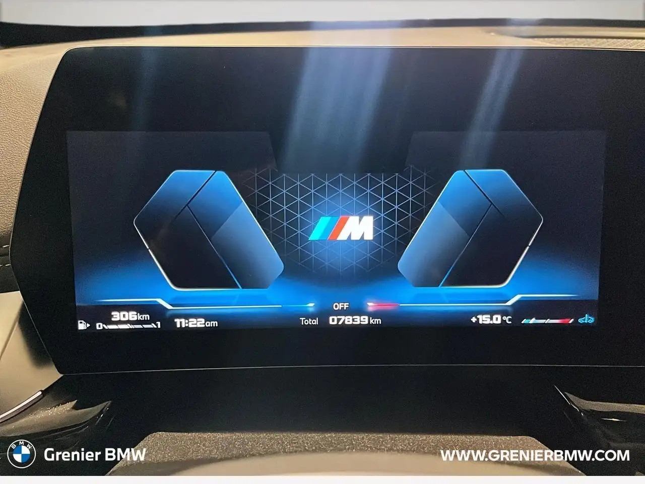 BMW X1 снимка BMW X1